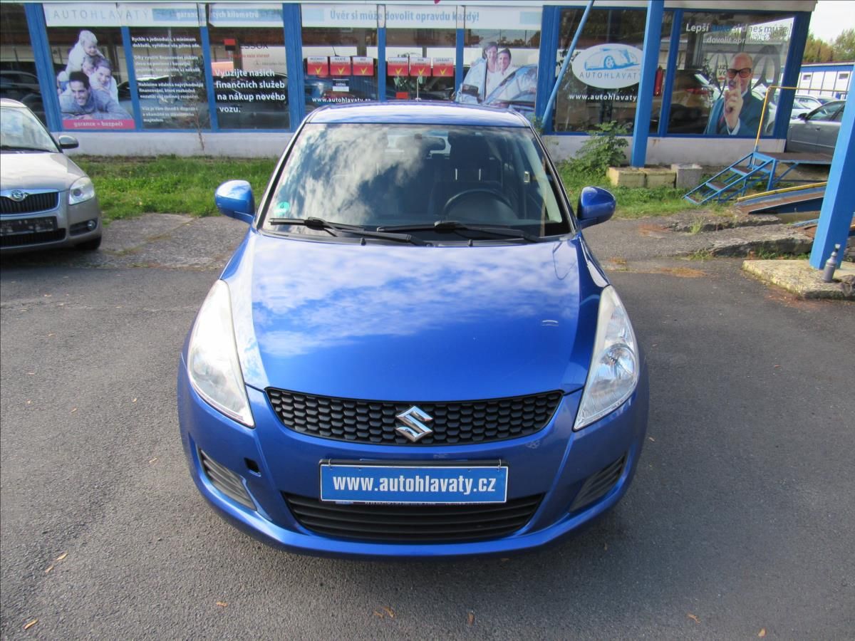 Suzuki Swift, 1,2 i 69kW 4x4 - fotka 2
