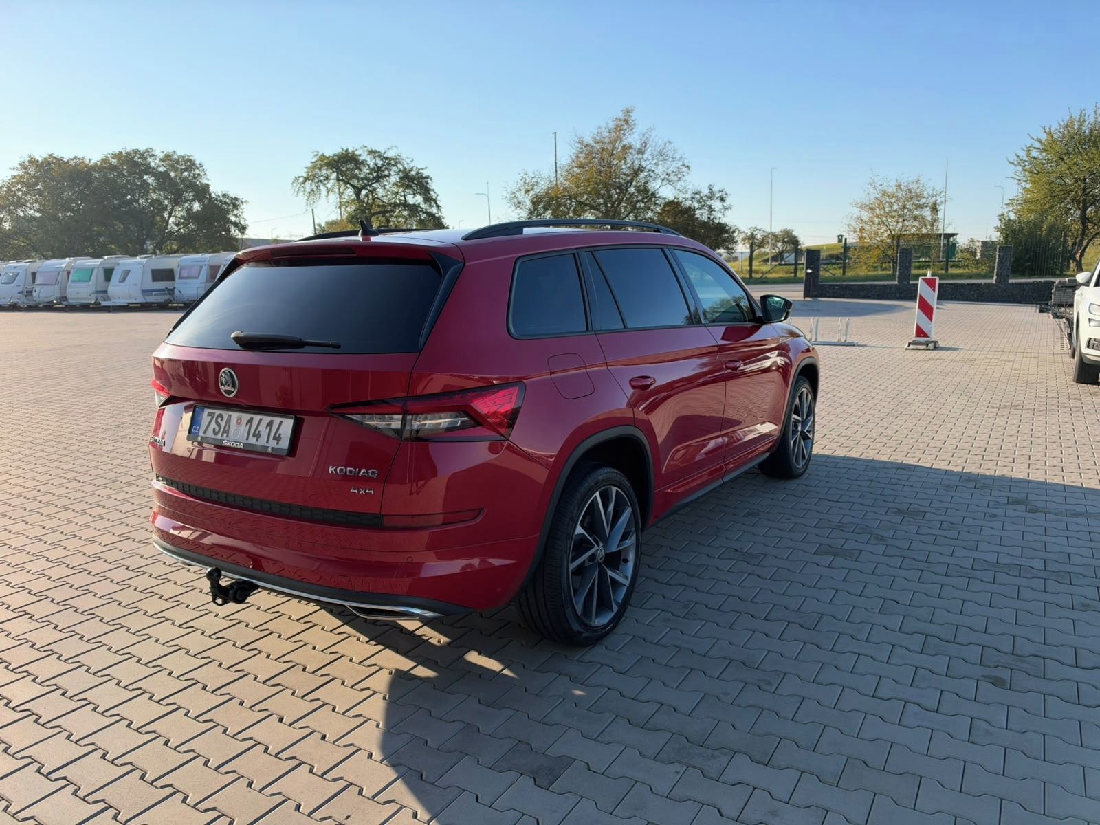 Škoda Kodiaq, 4x4 Webasto tažné 140kw DSG - fotka 3