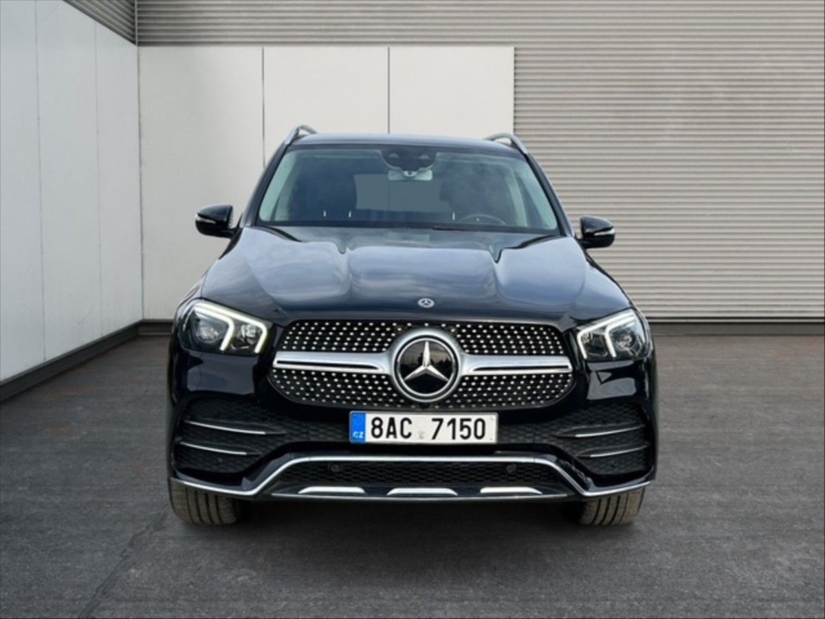 Mercedes-Benz GLE, 2,0 300d 4M AT - fotka 2