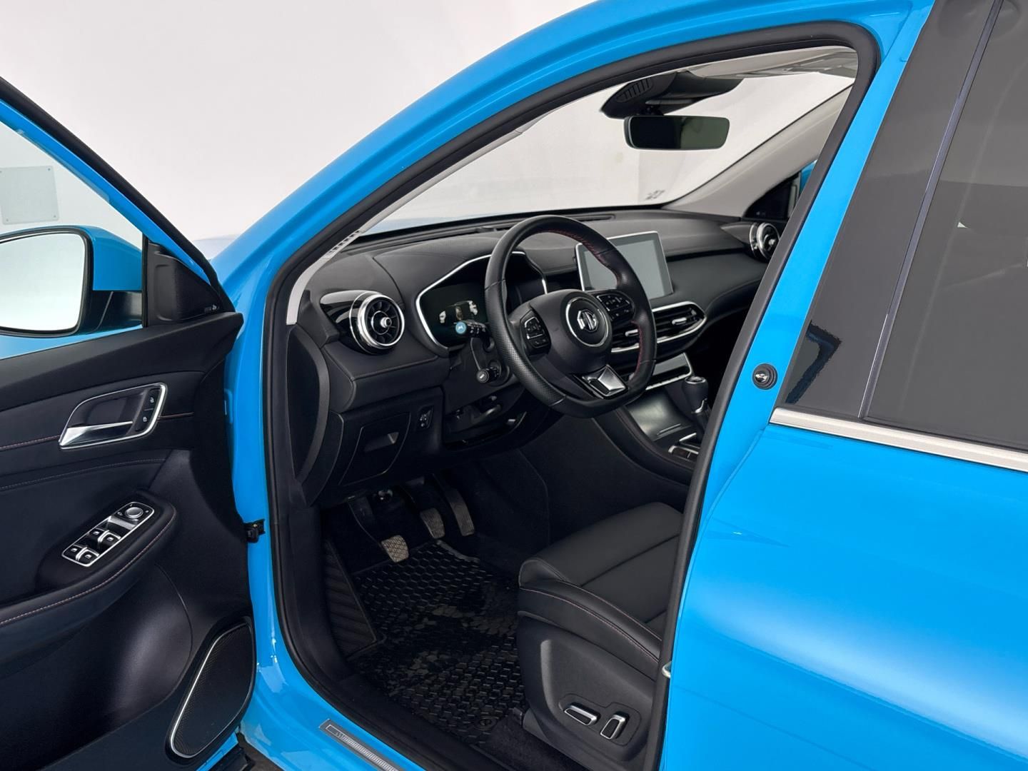 MG HS, 1.5 TGi / 119 kW Emotion - fotka 6