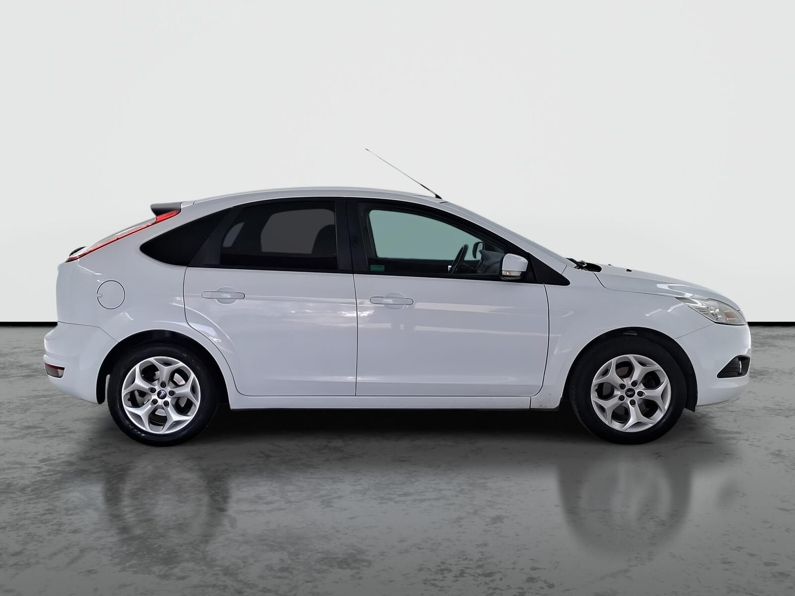 Ford Focus, 1.6 16V, ČR,1.maj, po STK - fotka 6