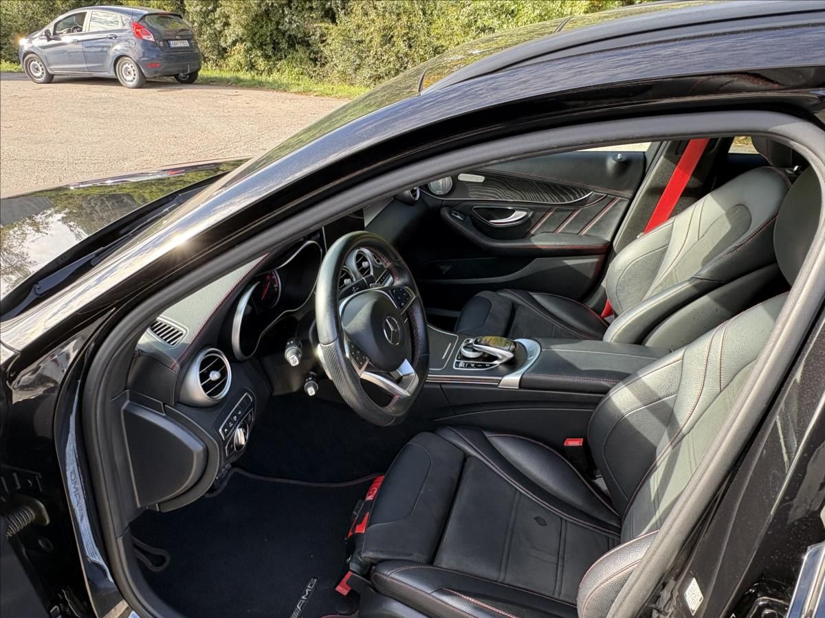 Mercedes-Benz Třídy C, 3,0 43AMG 270kW 4M,Bohatá výba - fotka 3