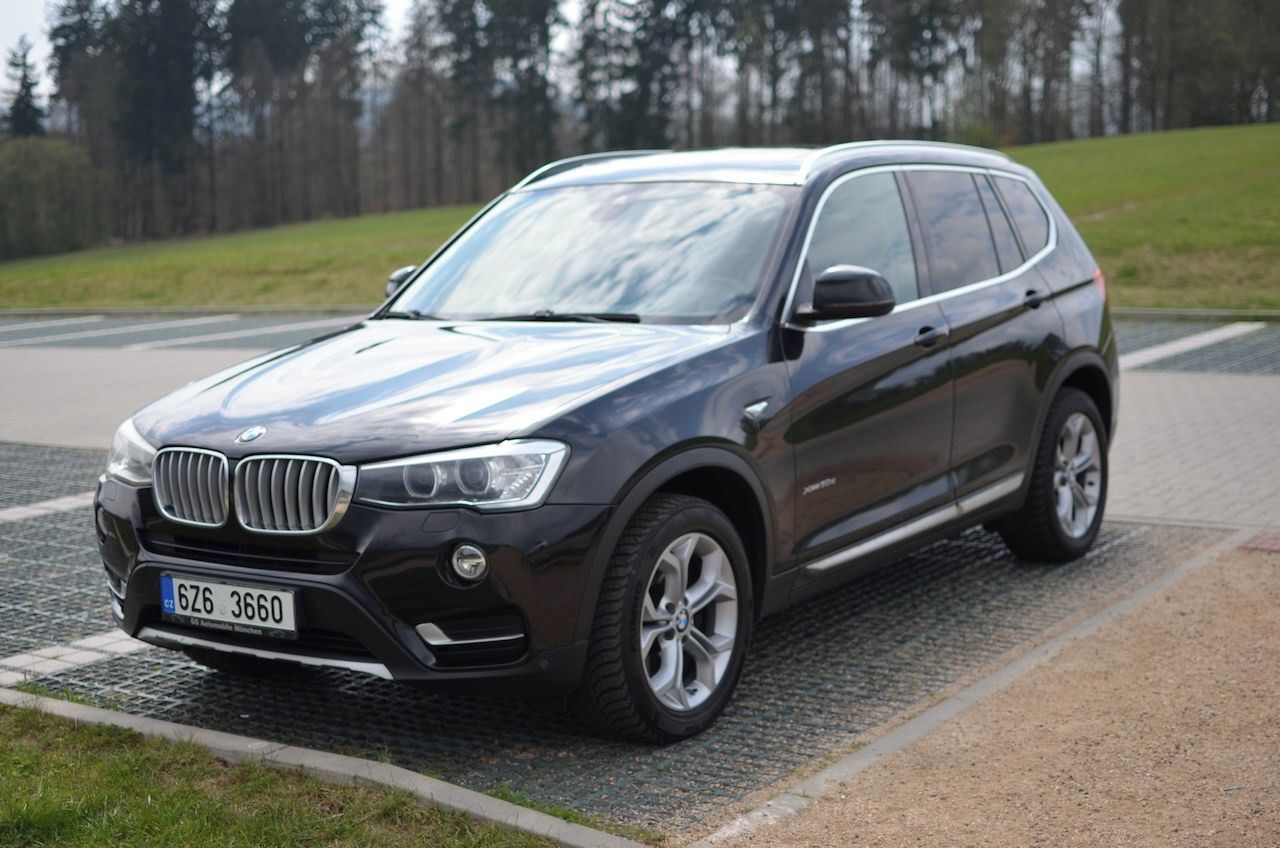 BMW X3, xDrive30d, automat, po servisu - fotka 3