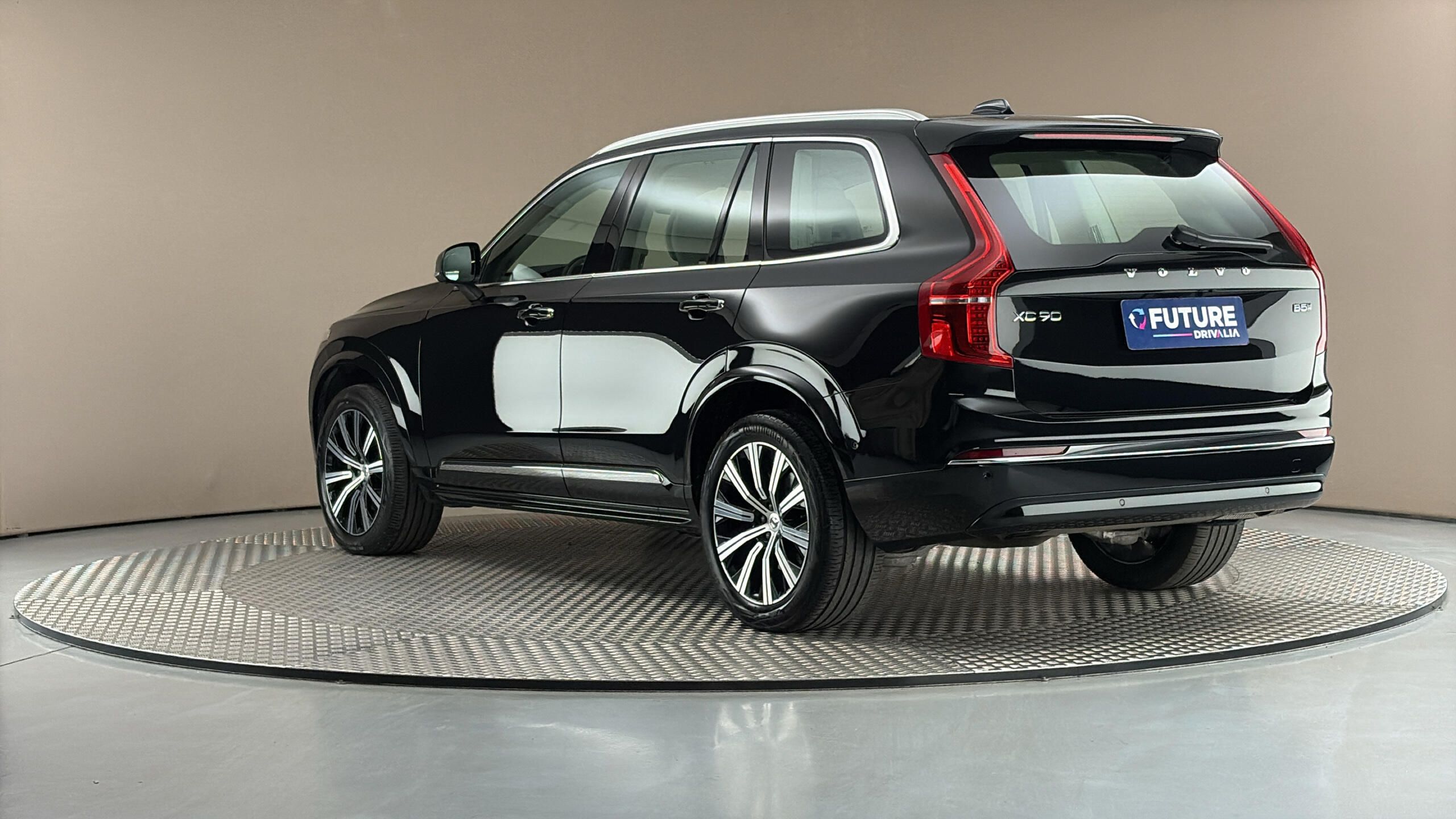 Volvo XC90, 2.0 B5 AUT AWD Ultimate Bright - fotka 2