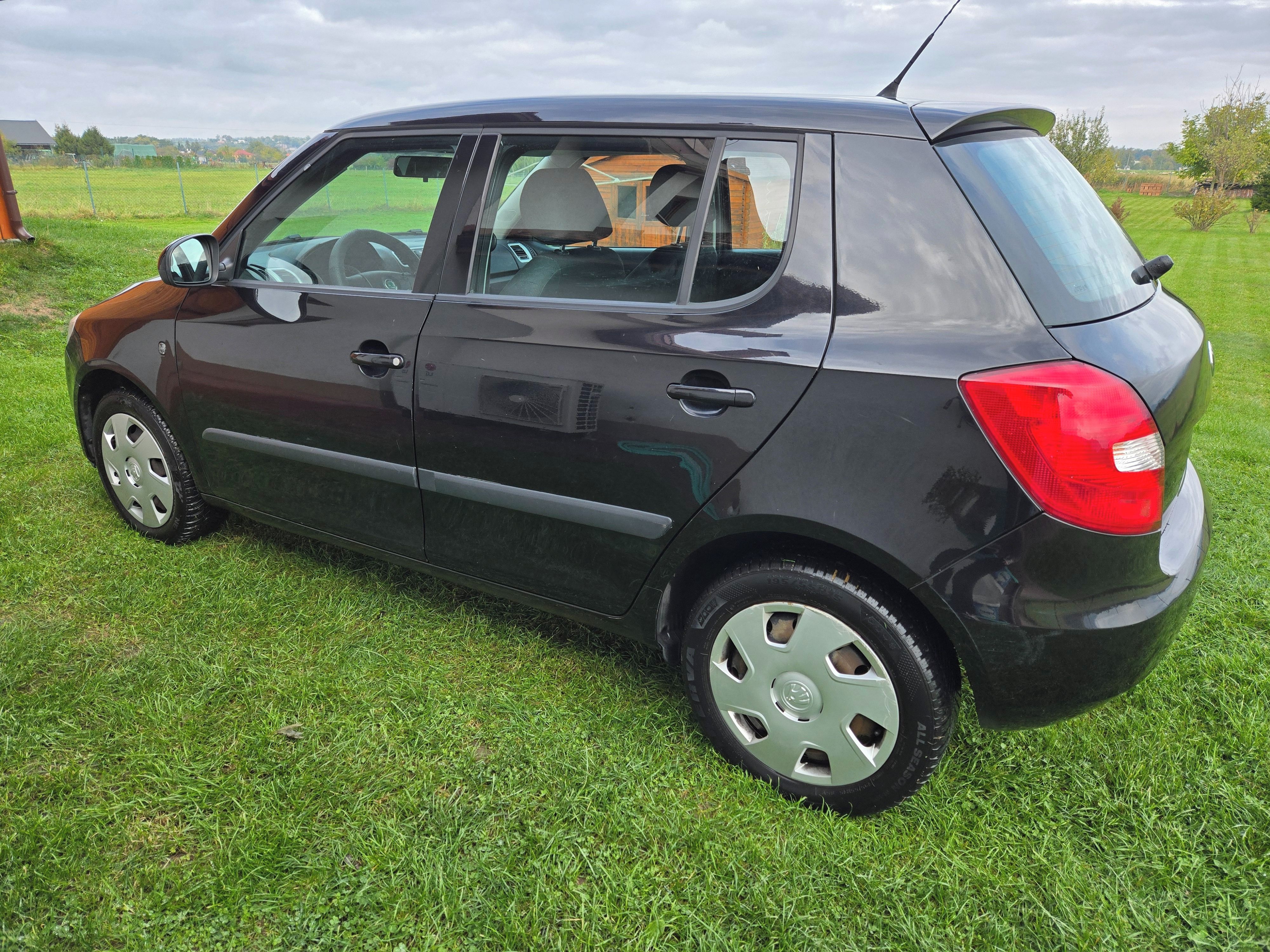 Škoda Fabia, 1.2 51kW, 106tkm, nová STK - fotka 2