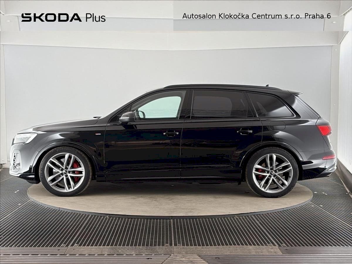 Audi Q7, eTFSI360 kW S-line Quattro 8TT - fotka 3