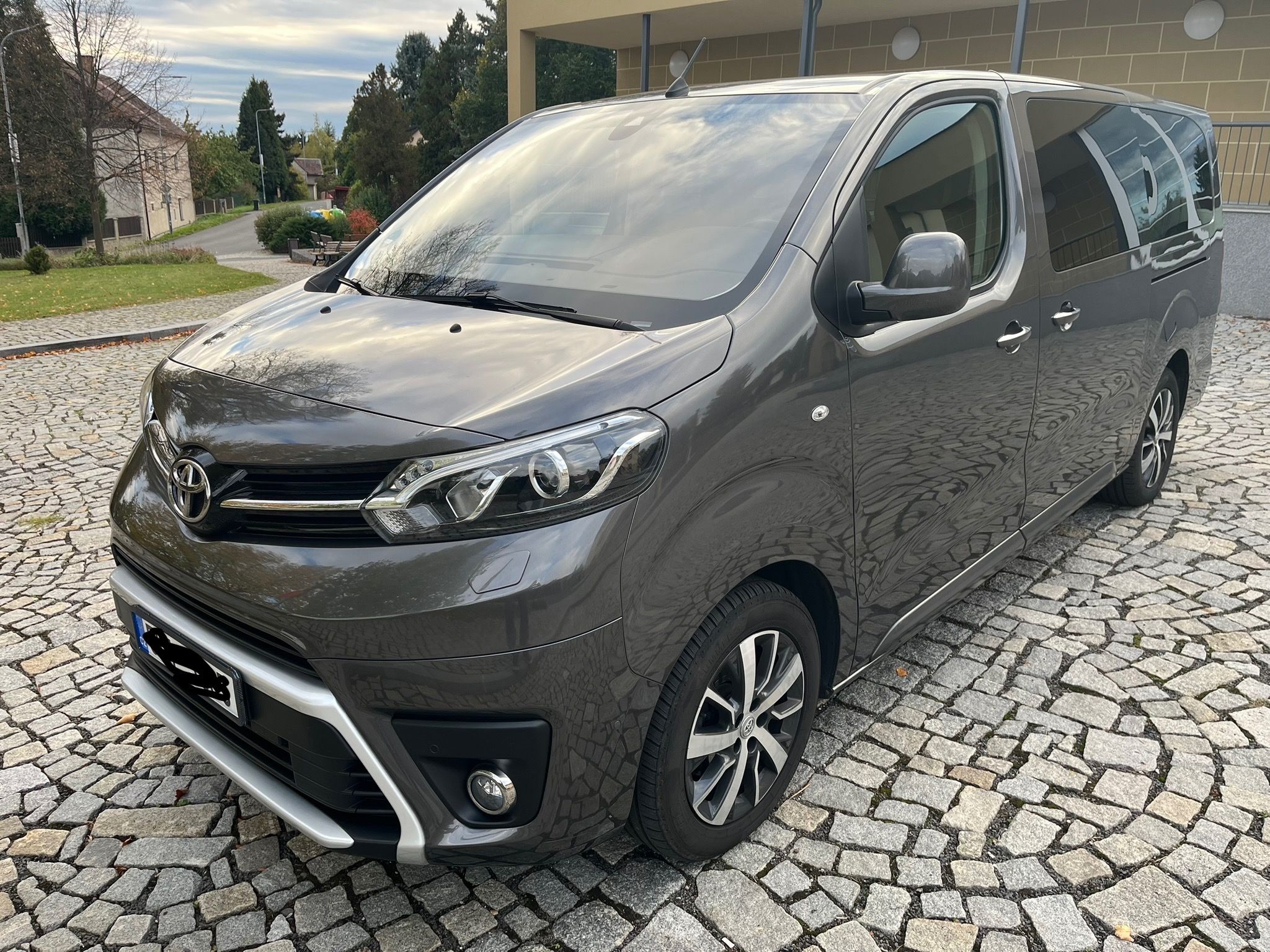 Toyota Proace Verso, 2.0D 130kW L2 automat Webasto