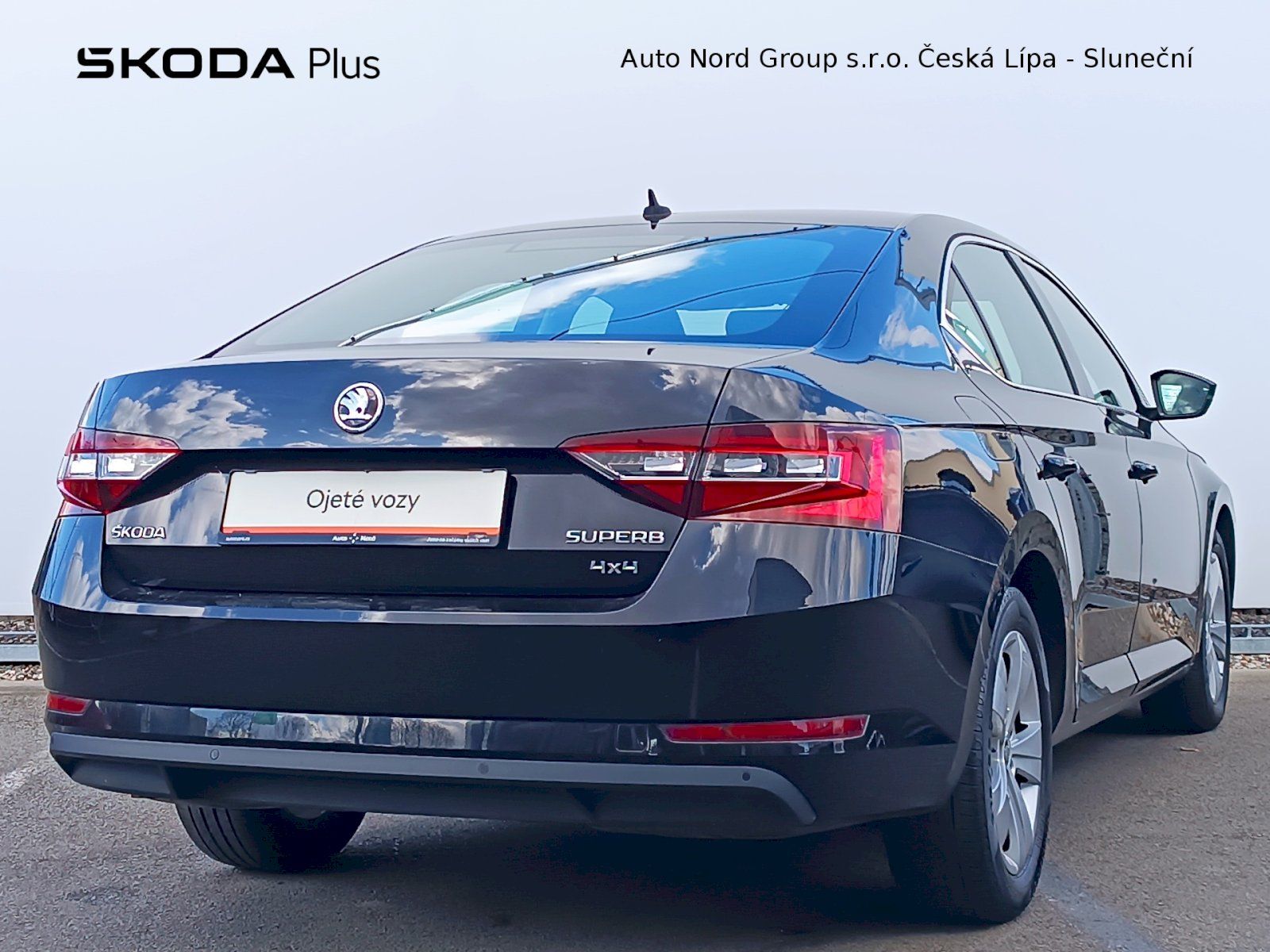 Škoda Superb, Amb. Grt. 2,0TDi/140kw 7°DSG 4 - fotka 2