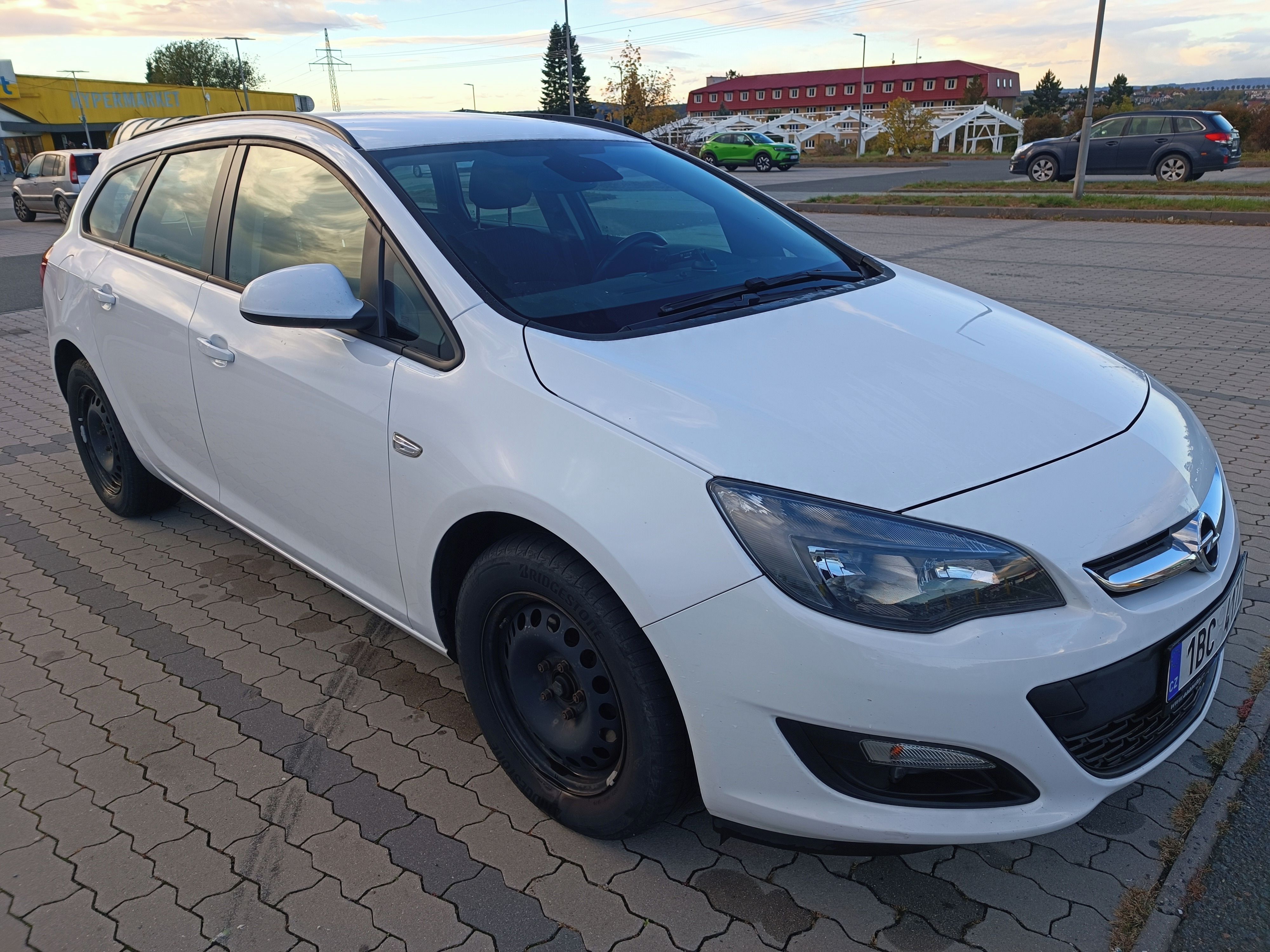 Opel Astra, 2,0 Cdti Původ ČR, 2.majitel - fotka 4