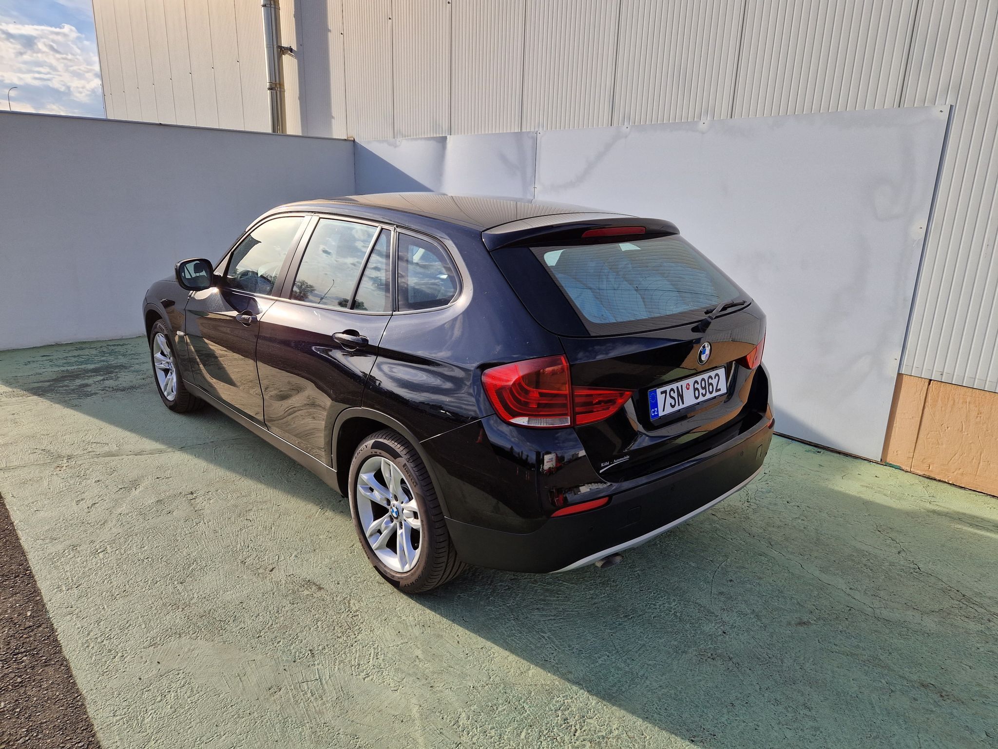 BMW X1, XDRIVE 18D - fotka 4