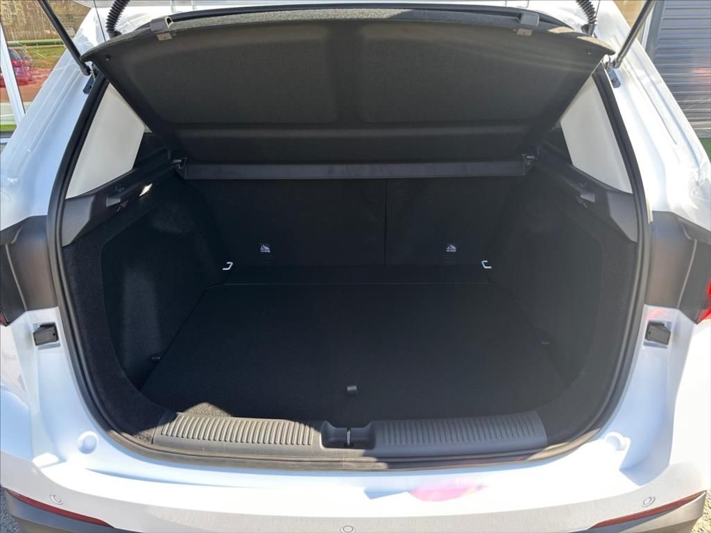 MG ZS, 1,5 Exclusive  Hybrid+ - fotka 5