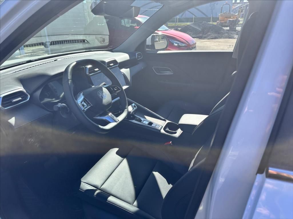 MG ZS, 1,5 Exclusive  Hybrid+ - fotka 6