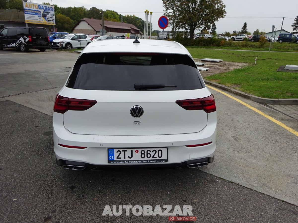 Volkswagen Golf, R-LINE, 2,0 TDI,FULL VÝBAVA - fotka 6