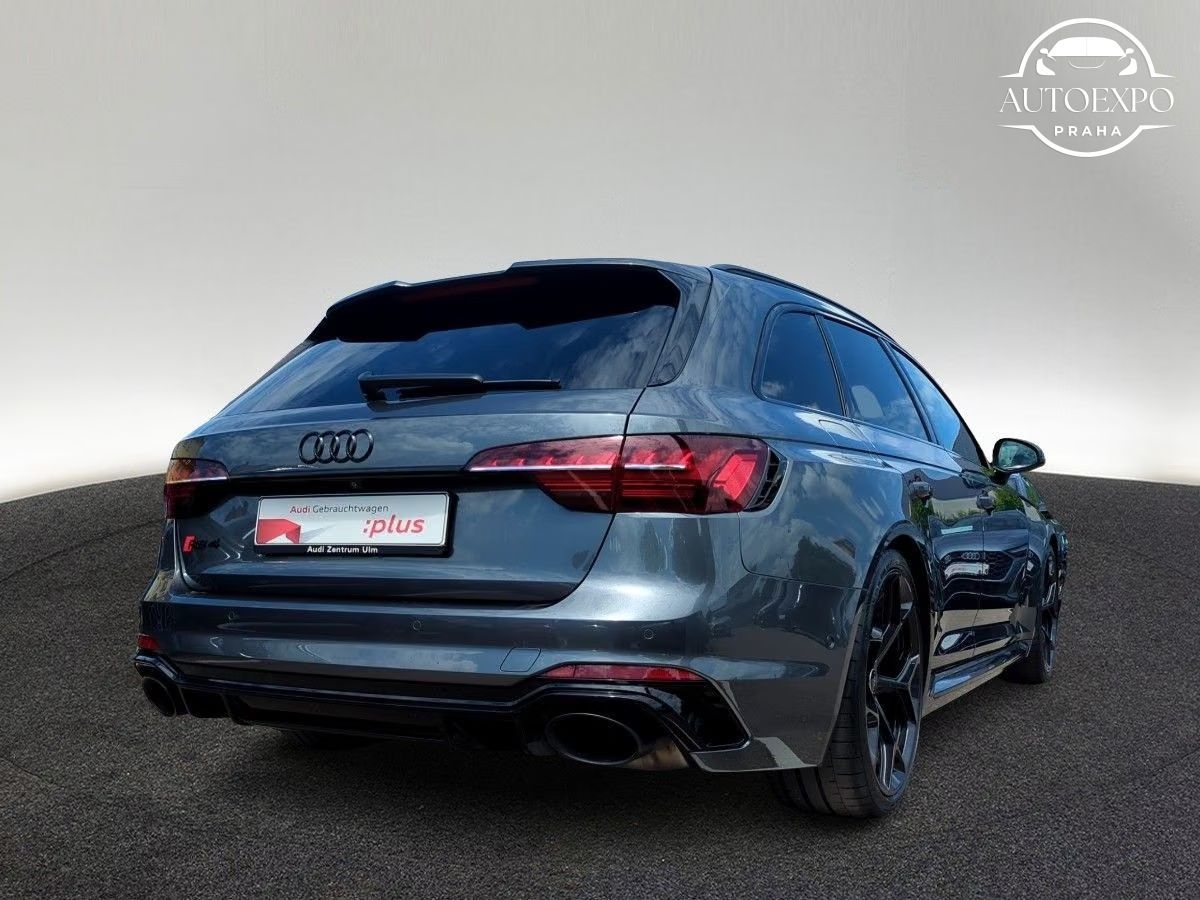 Audi RS4, competition* - fotka 4