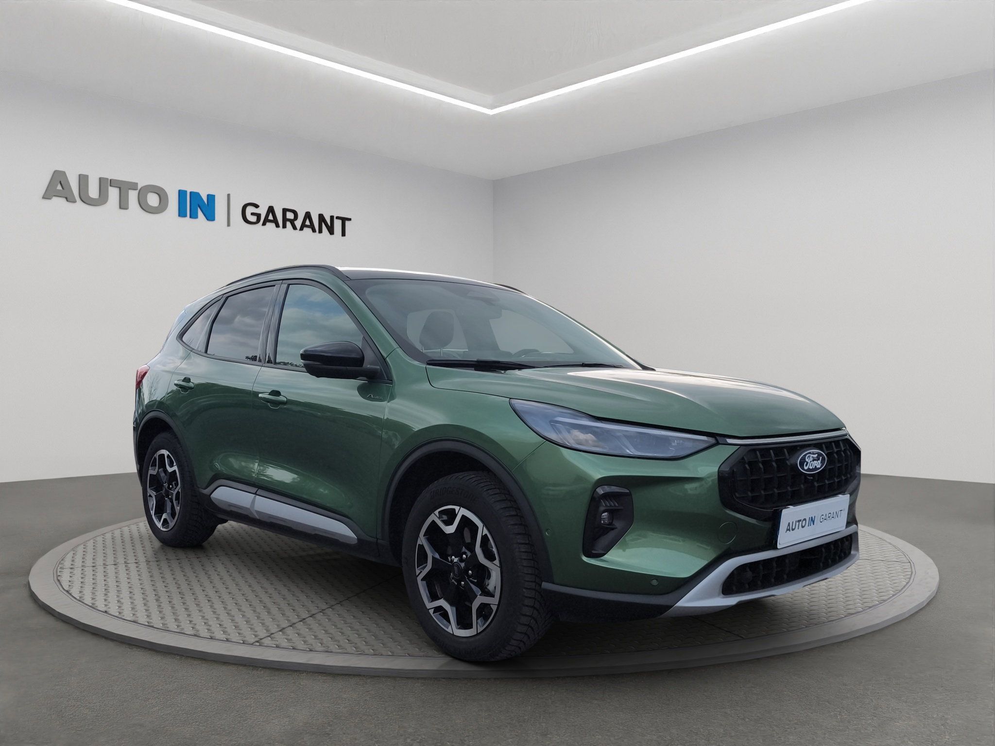 Ford Kuga, ACTIVE 2.5 HEV 4x4 134kW, ČR - fotka 3