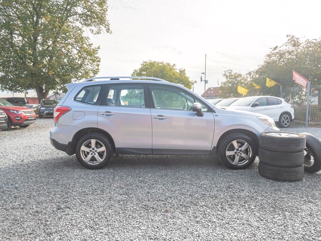 Subaru Forester, 2.0i108KW – ČR 23.12.2013 - fotka 4