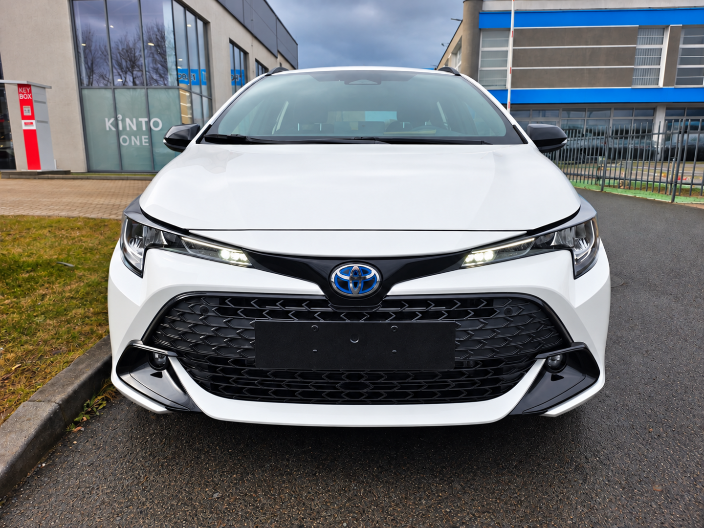 Toyota Corolla, 1,8 TS Comfort - fotka 4