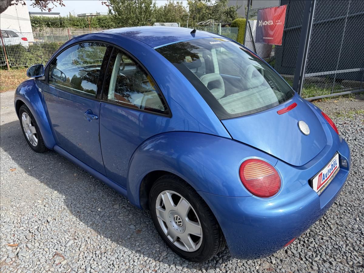 Volkswagen New Beetle, 1,9 TDi 66 kW  Klima,VyhřSedad - fotka 3
