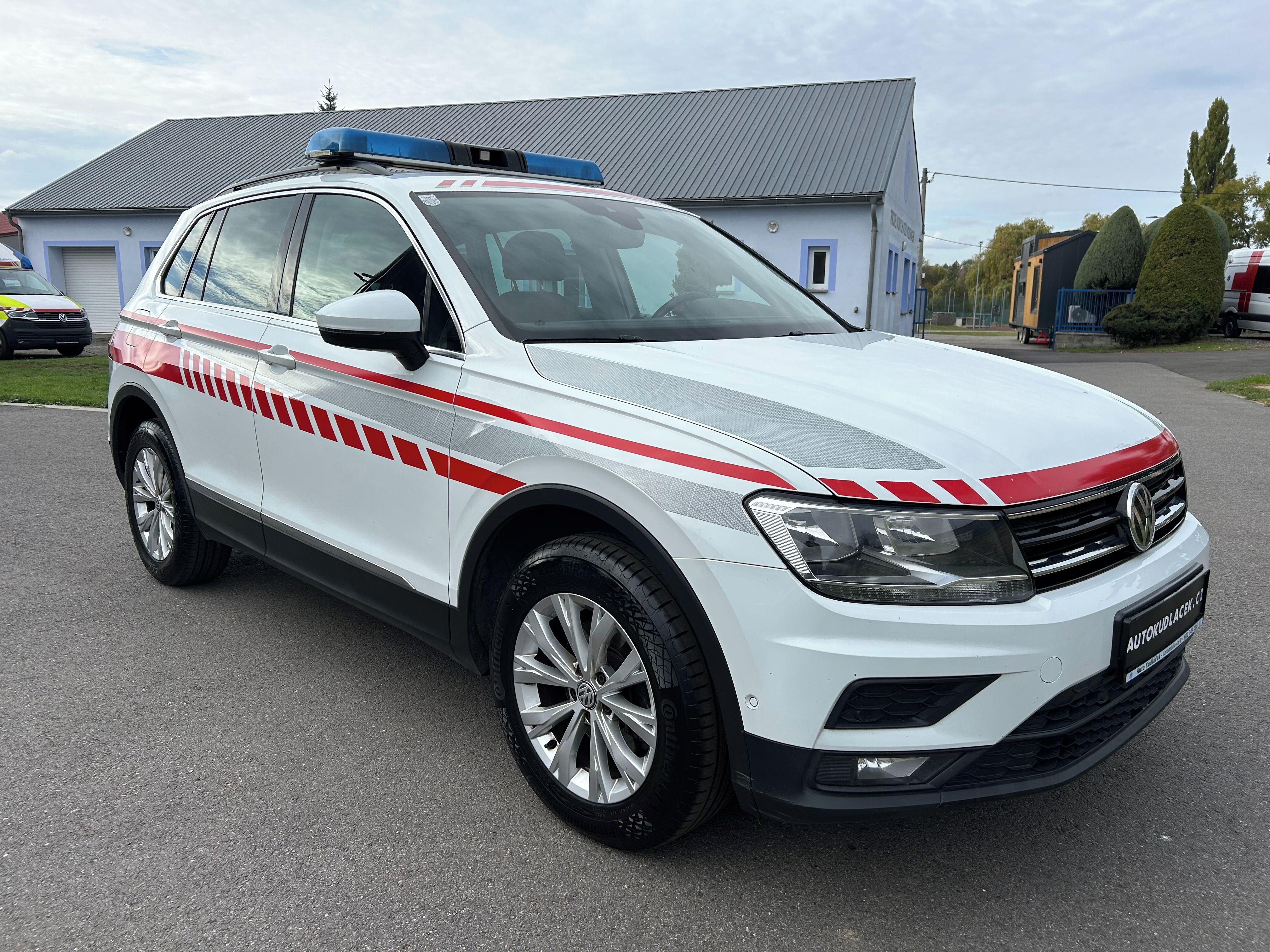 Volkswagen Tiguan, 2.0 TDI - DSG 4x4 Sanitní vůz - fotka 3