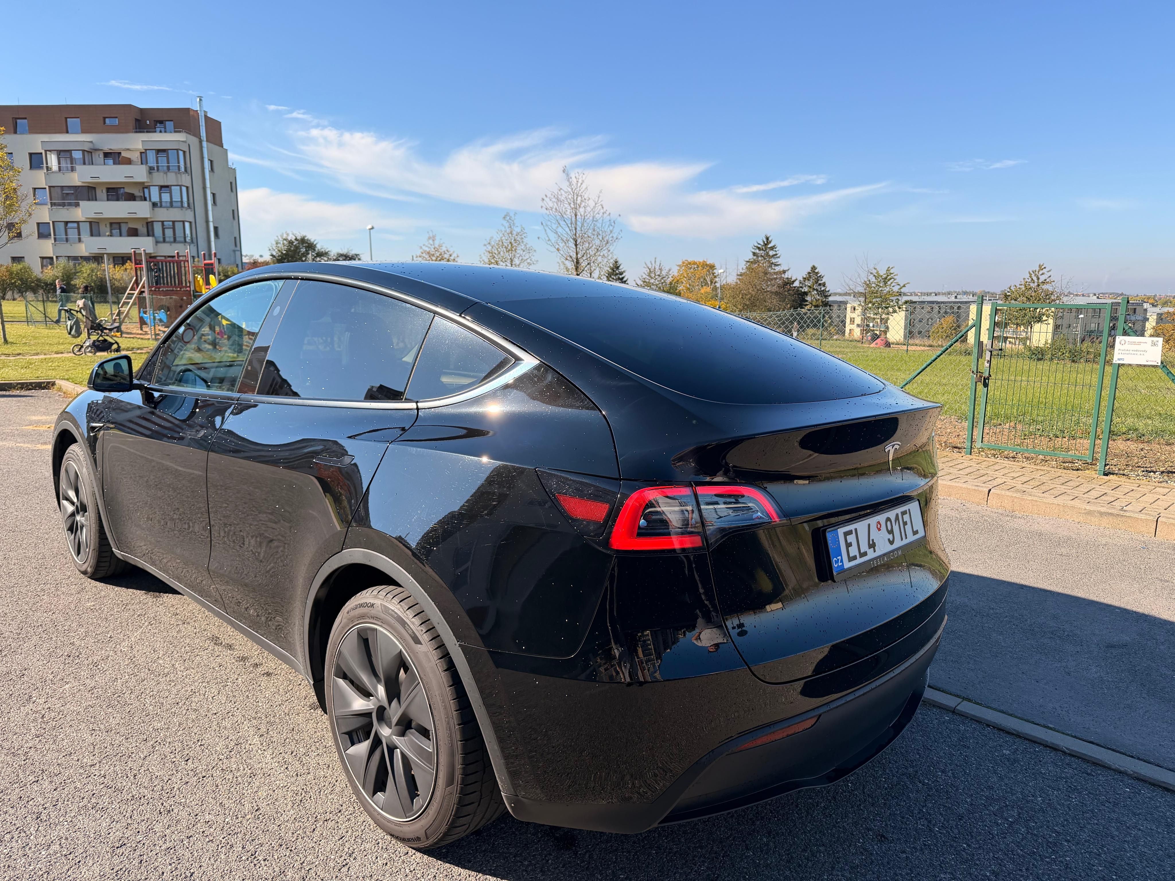 Tesla Model Y, 78k km | HW4 | FSD | -DPH