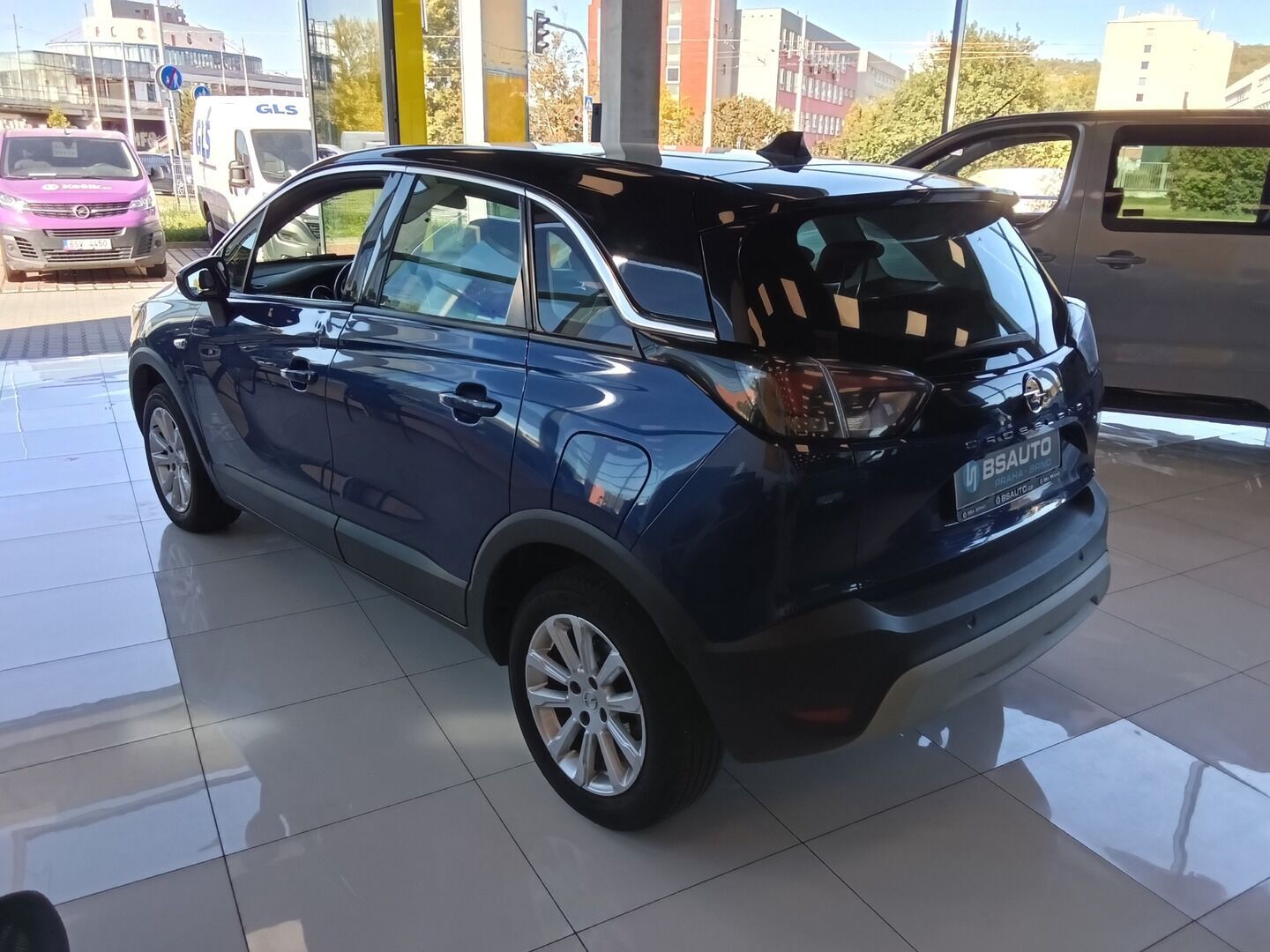 Opel Crossland, 1.2T 81KW 2022 - fotka 4