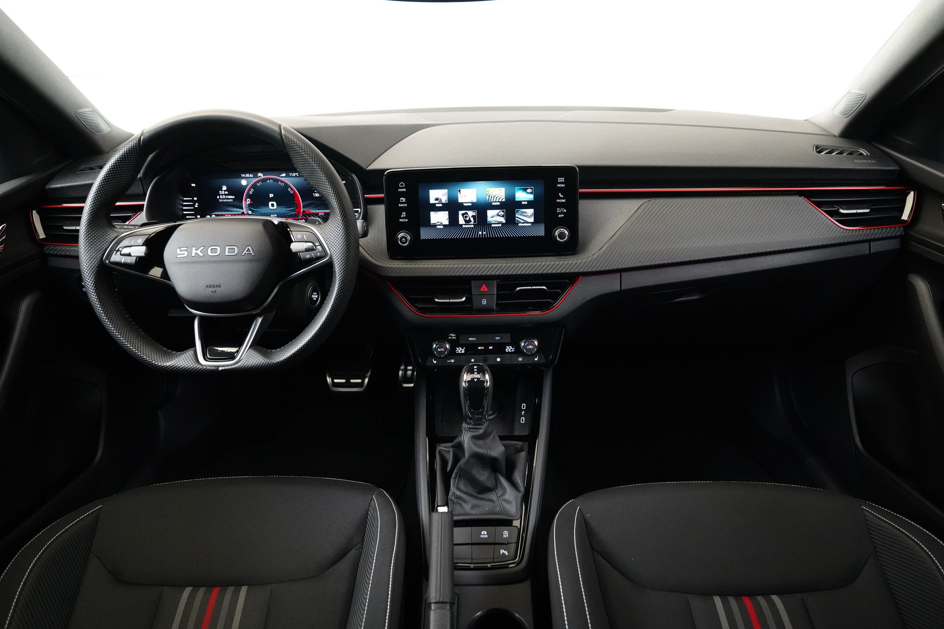 Škoda Scala, 1.0 TSI 85 kW DSG Monte Carlo - fotka 5