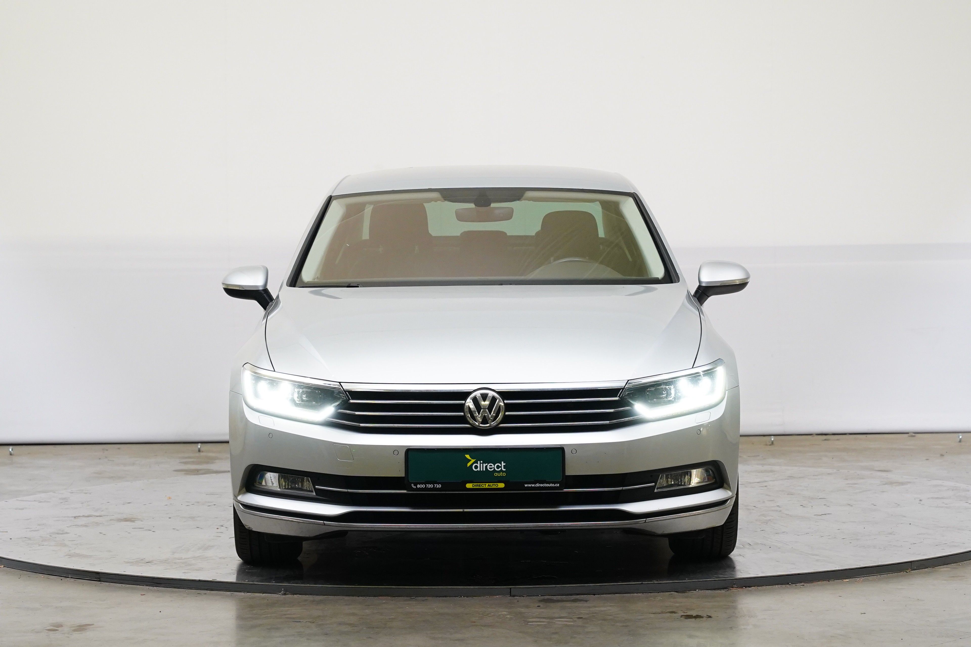 Volkswagen Passat, 2.0 TDI 110kW DSG Highline - fotka 4
