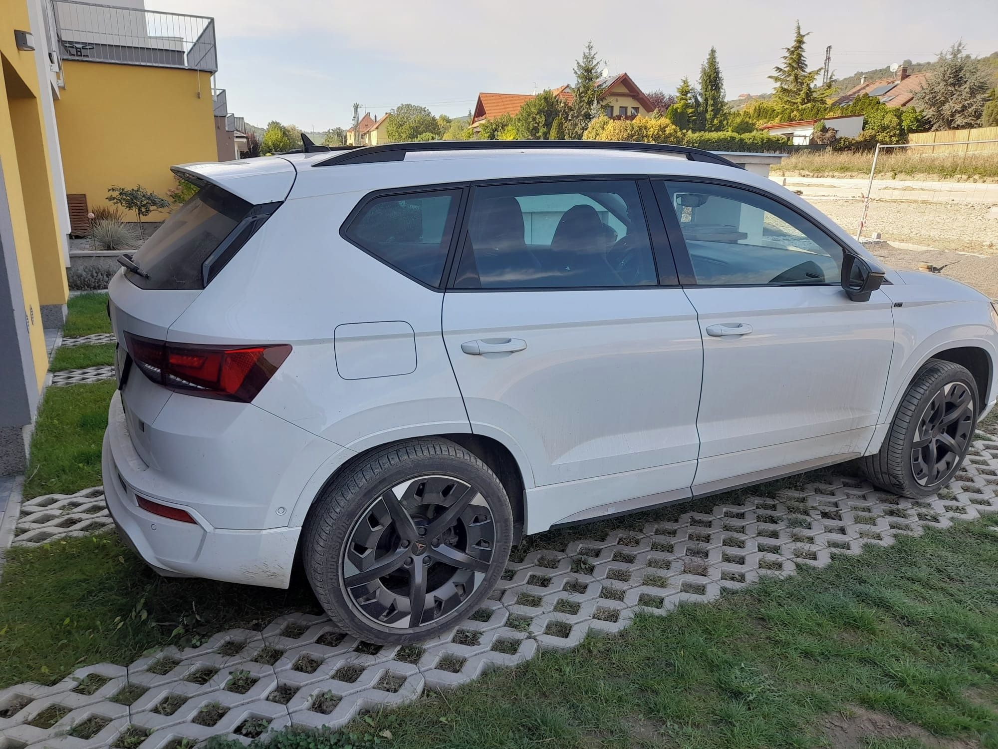 Cupra Ateca, 2.0TSI 4X4 Benzín - fotka 2