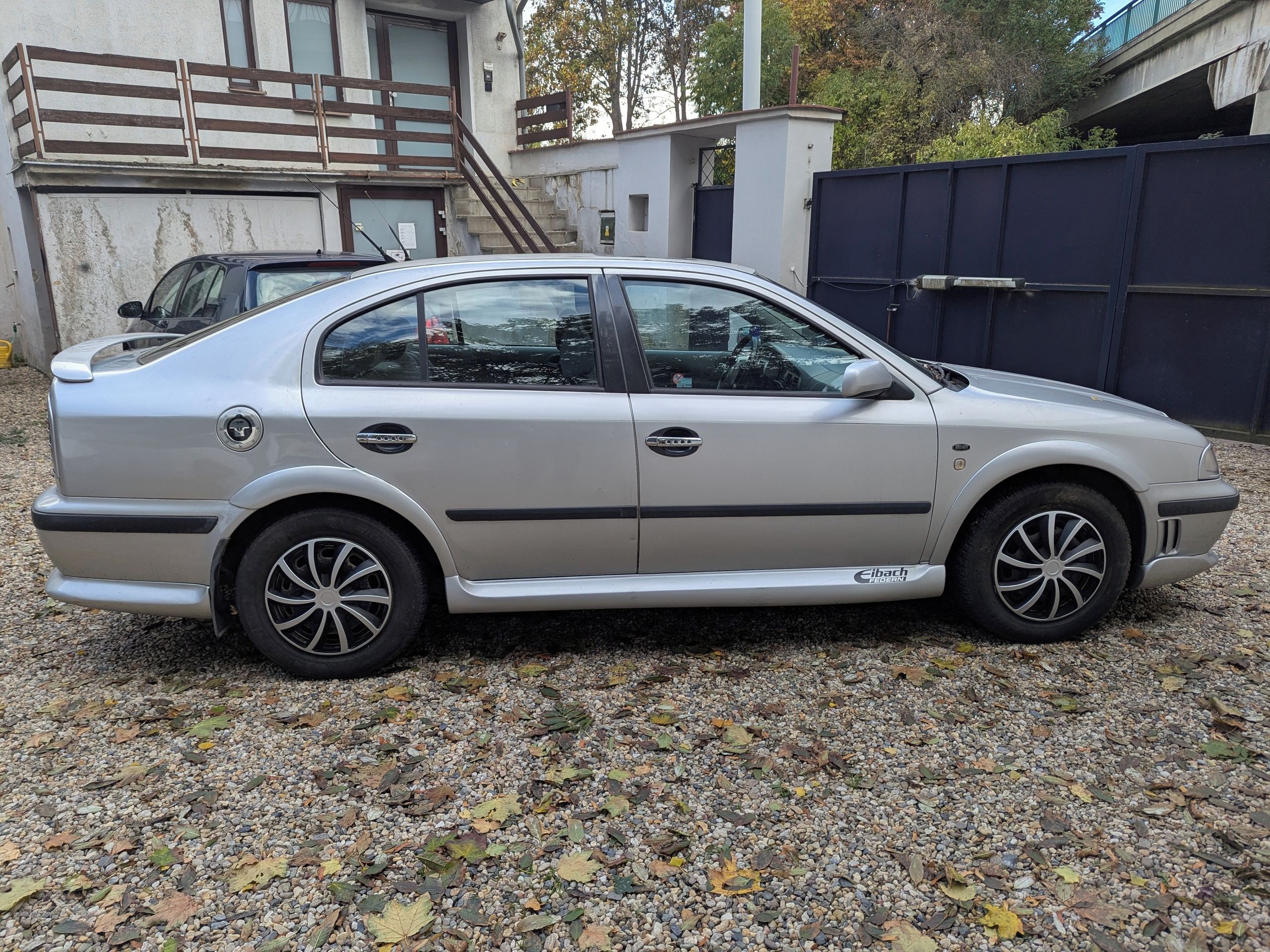 Škoda Octavia, 1,9 TDI 66 kW - fotka 4