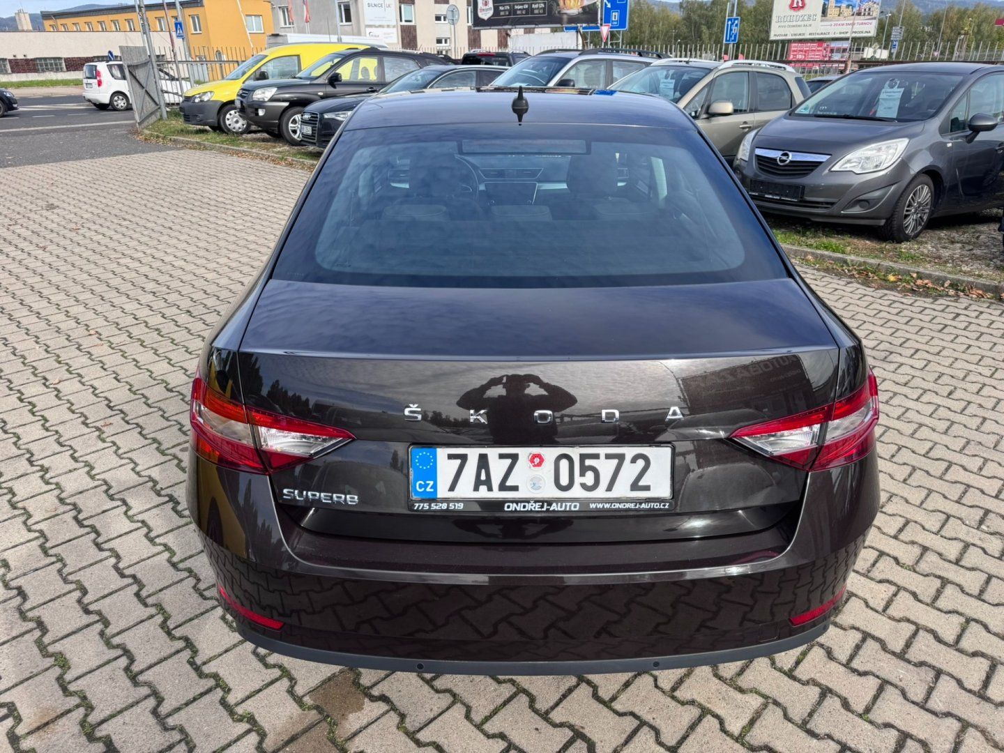 Škoda Superb, 1,5 TSI 110 KW 2. MAJ KM - fotka 5