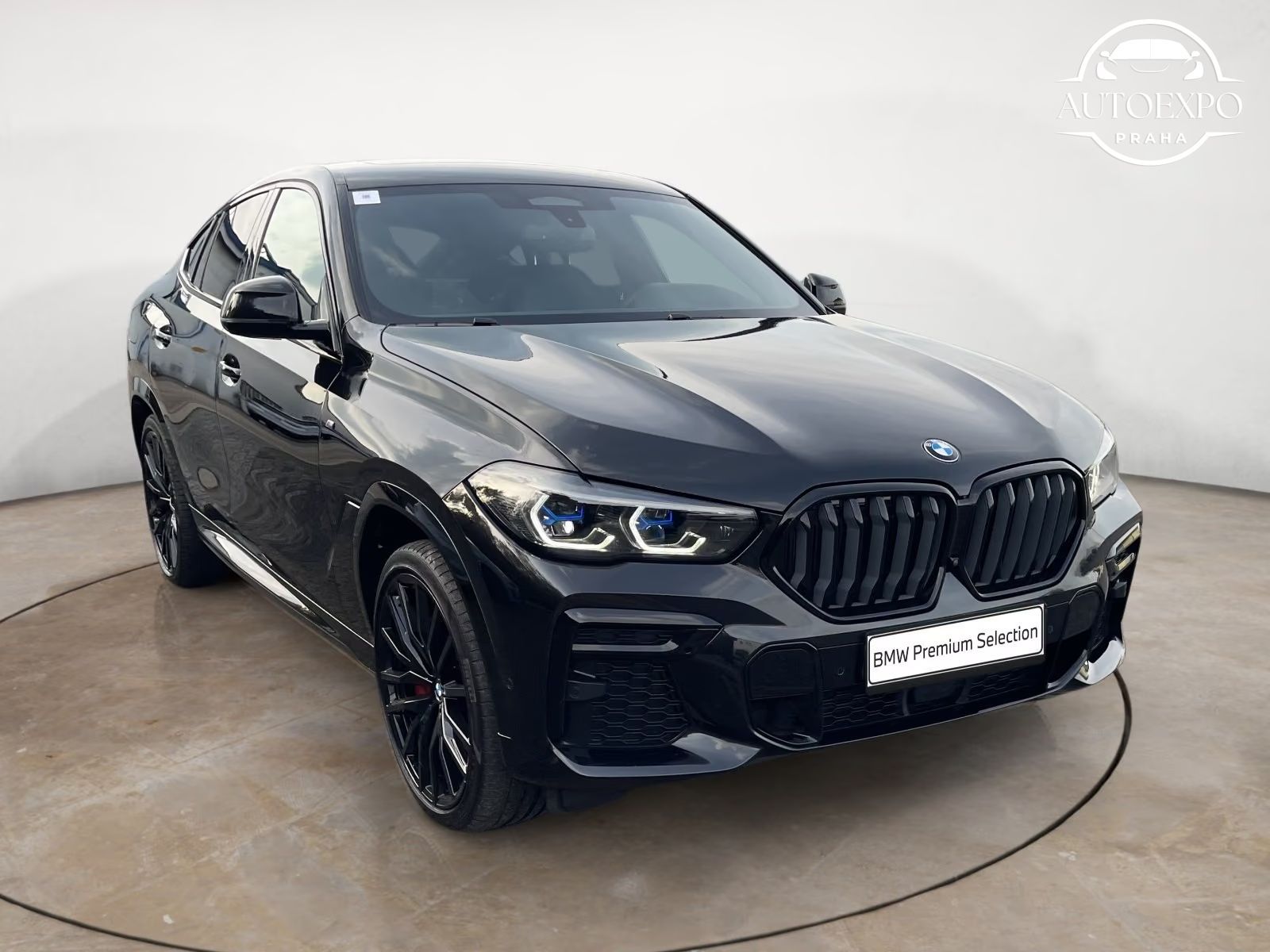 BMW X6, xDrive40d M SPORT - fotka 3