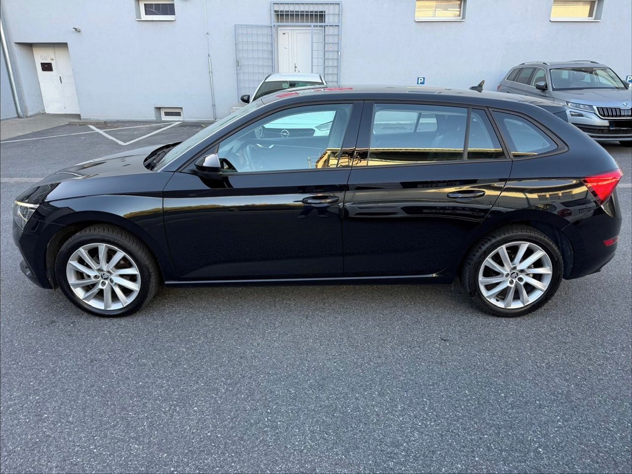 Škoda Scala, Style 81kw DSG navi LED -DPH - fotka 5