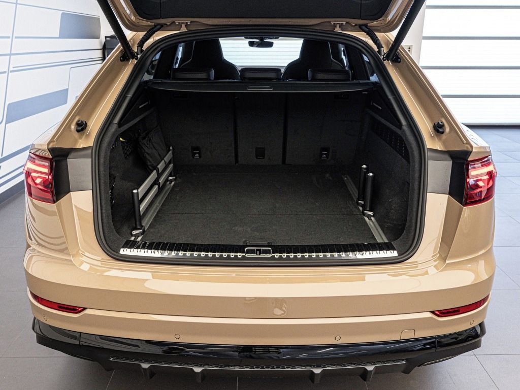 Audi Q8, SUV 50 TDI quattro - fotka 6