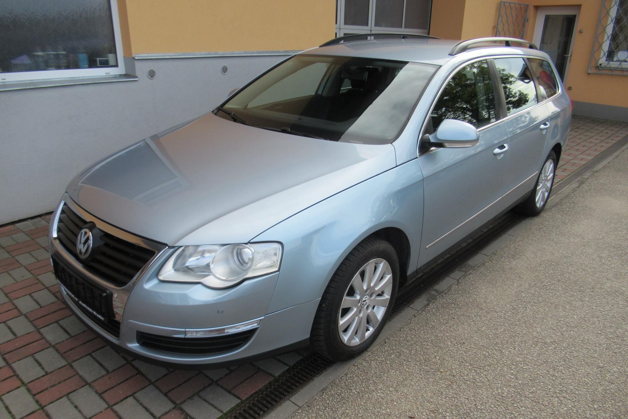 Volkswagen Passat, 1.9 TDi AUT. KLIMA - fotka 5