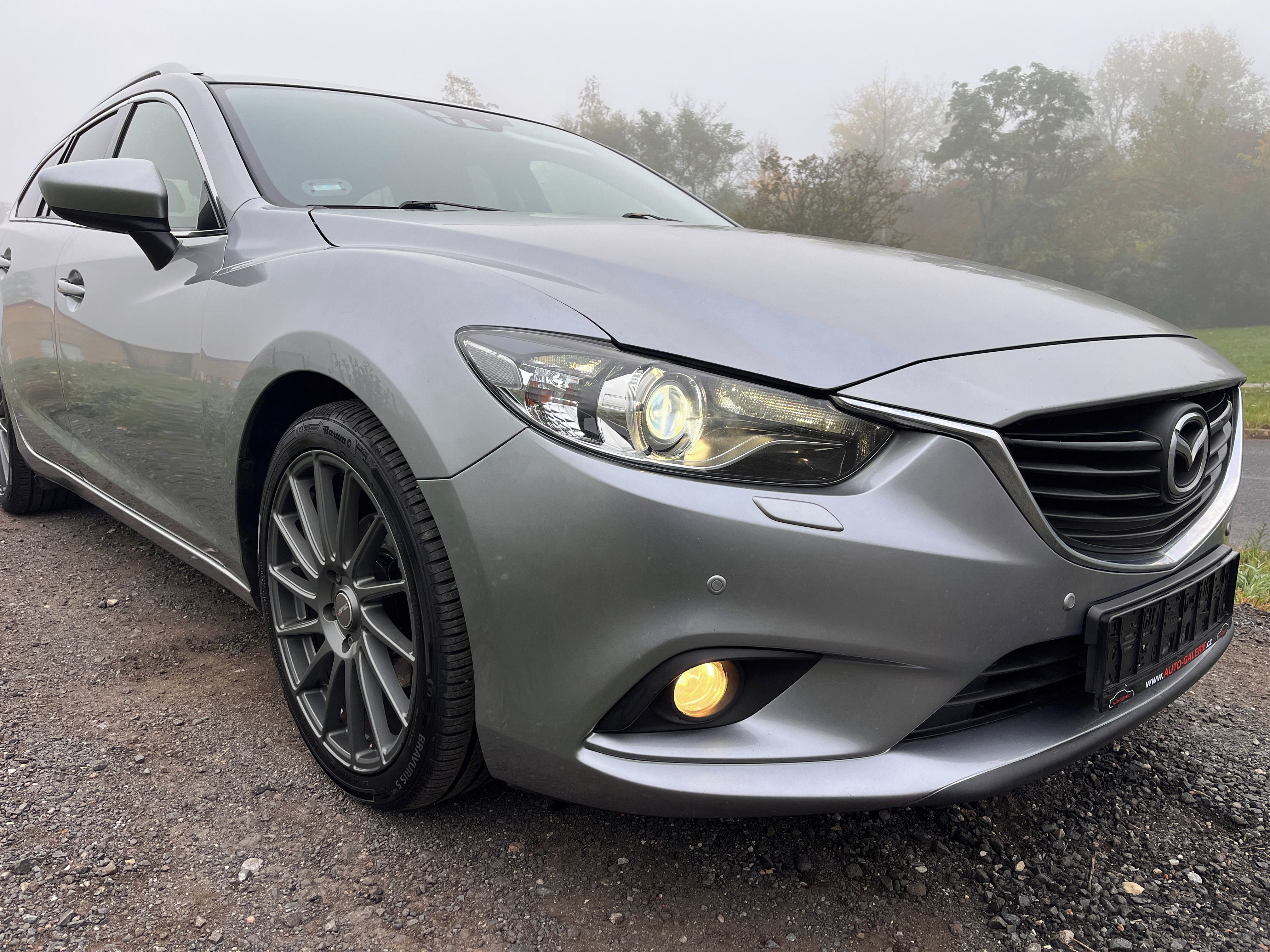 Mazda 6, 2.5i 141KW,BOSE,XENON,KEYLESS - fotka 4
