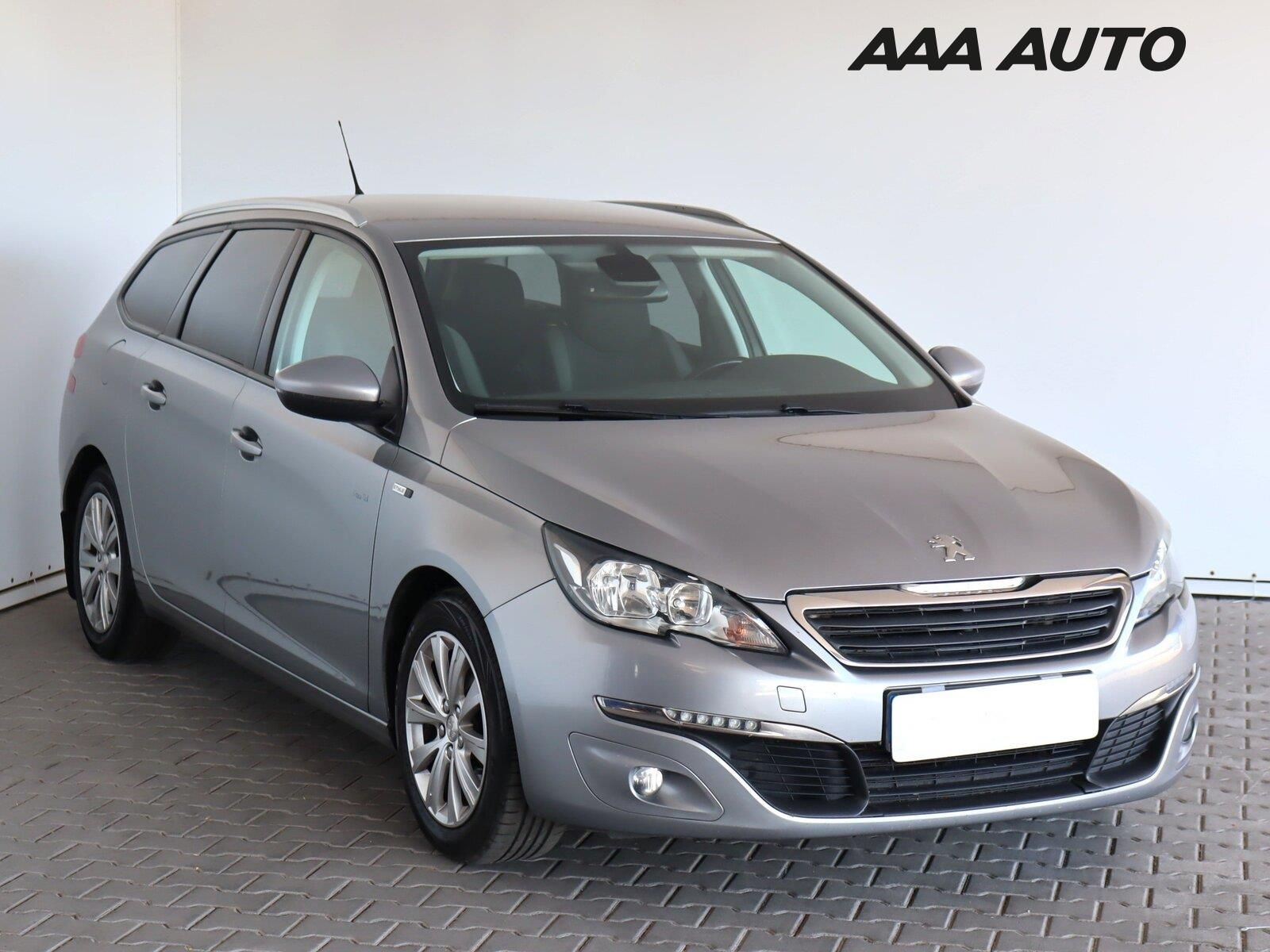 Peugeot 308, 1.6 BlueHDi, Serv.kniha