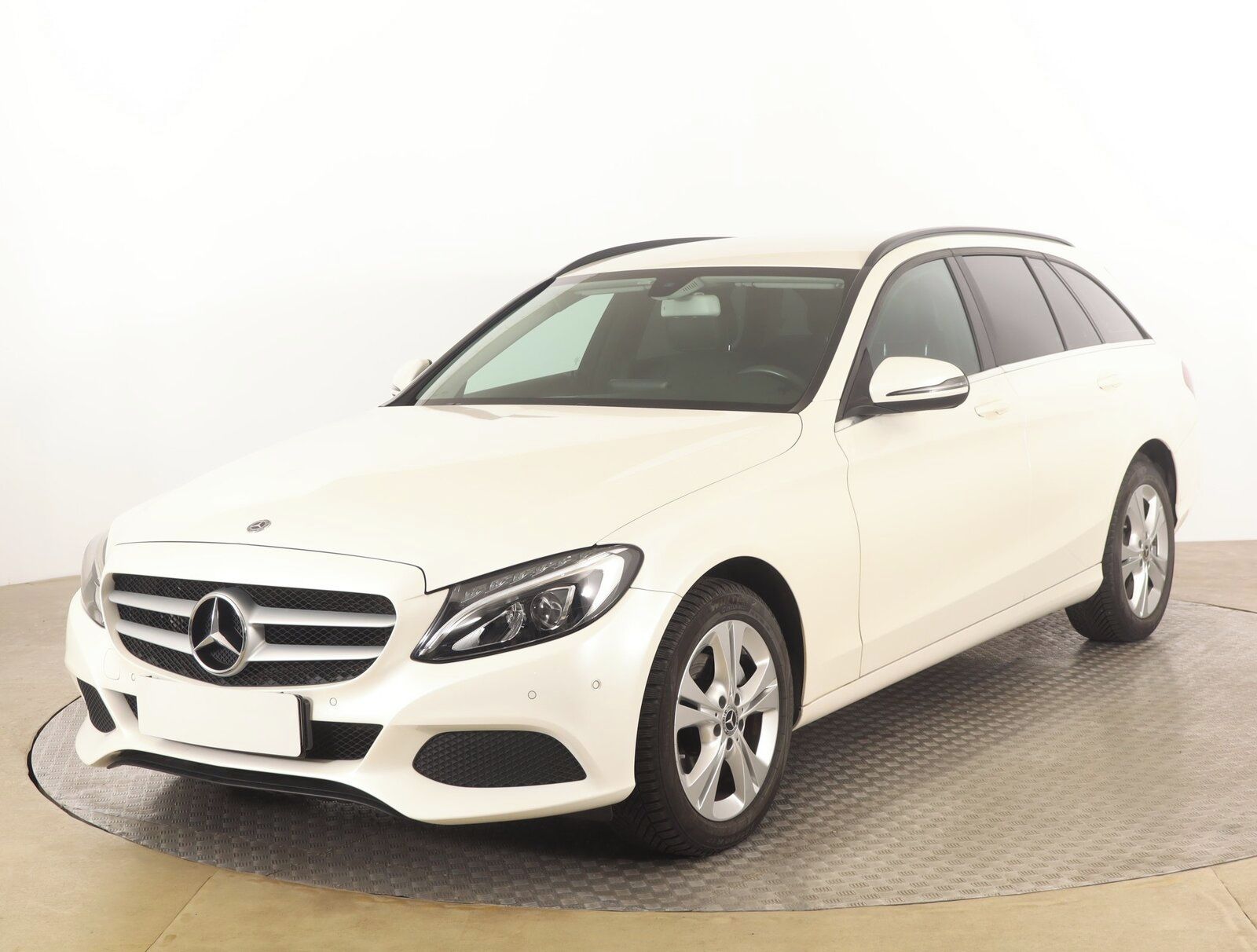 Mercedes-Benz Třídy C, 220 d, Automat - fotka 2