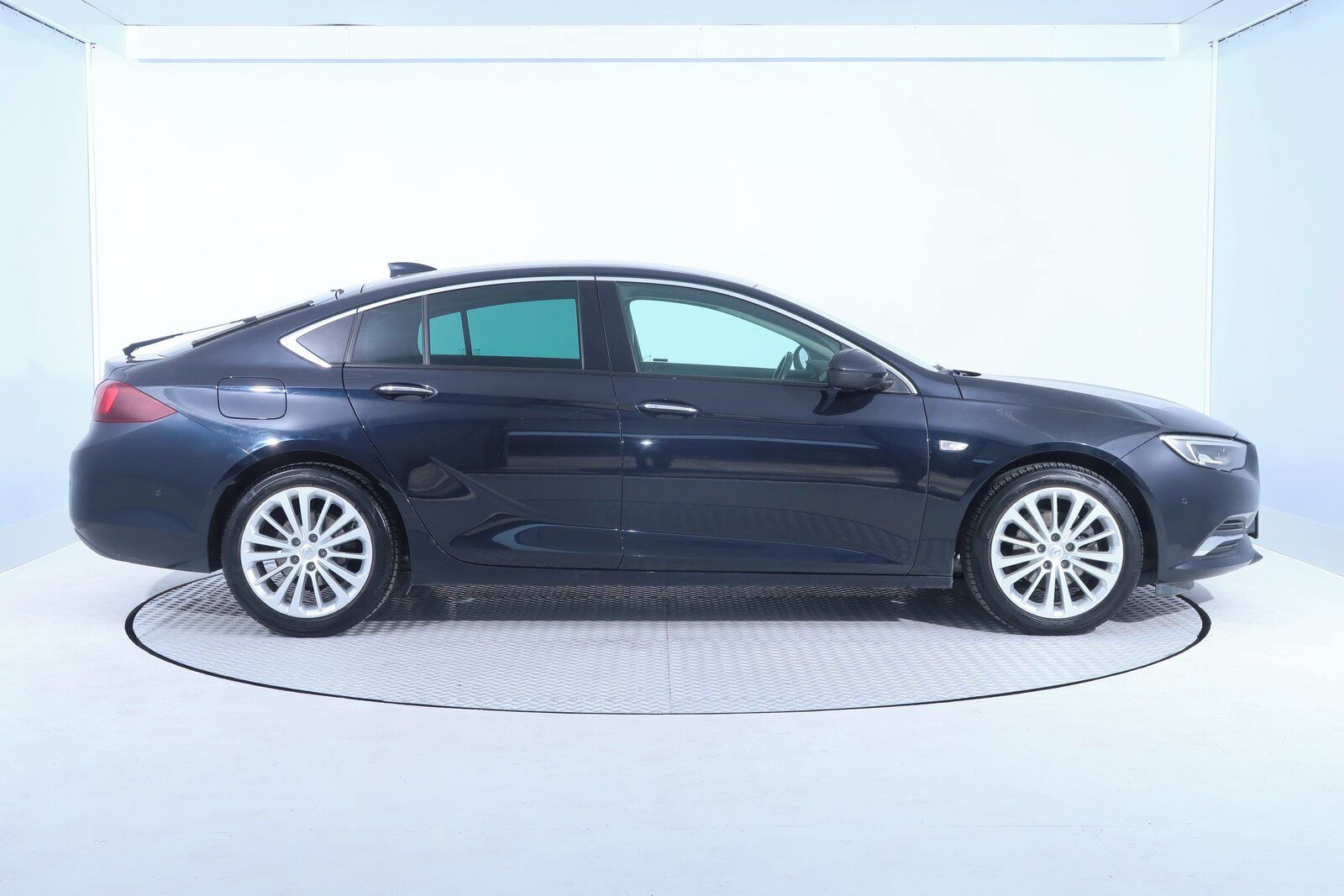 Opel Insignia, 1.5 Turbo, Serv.kniha - fotka 6
