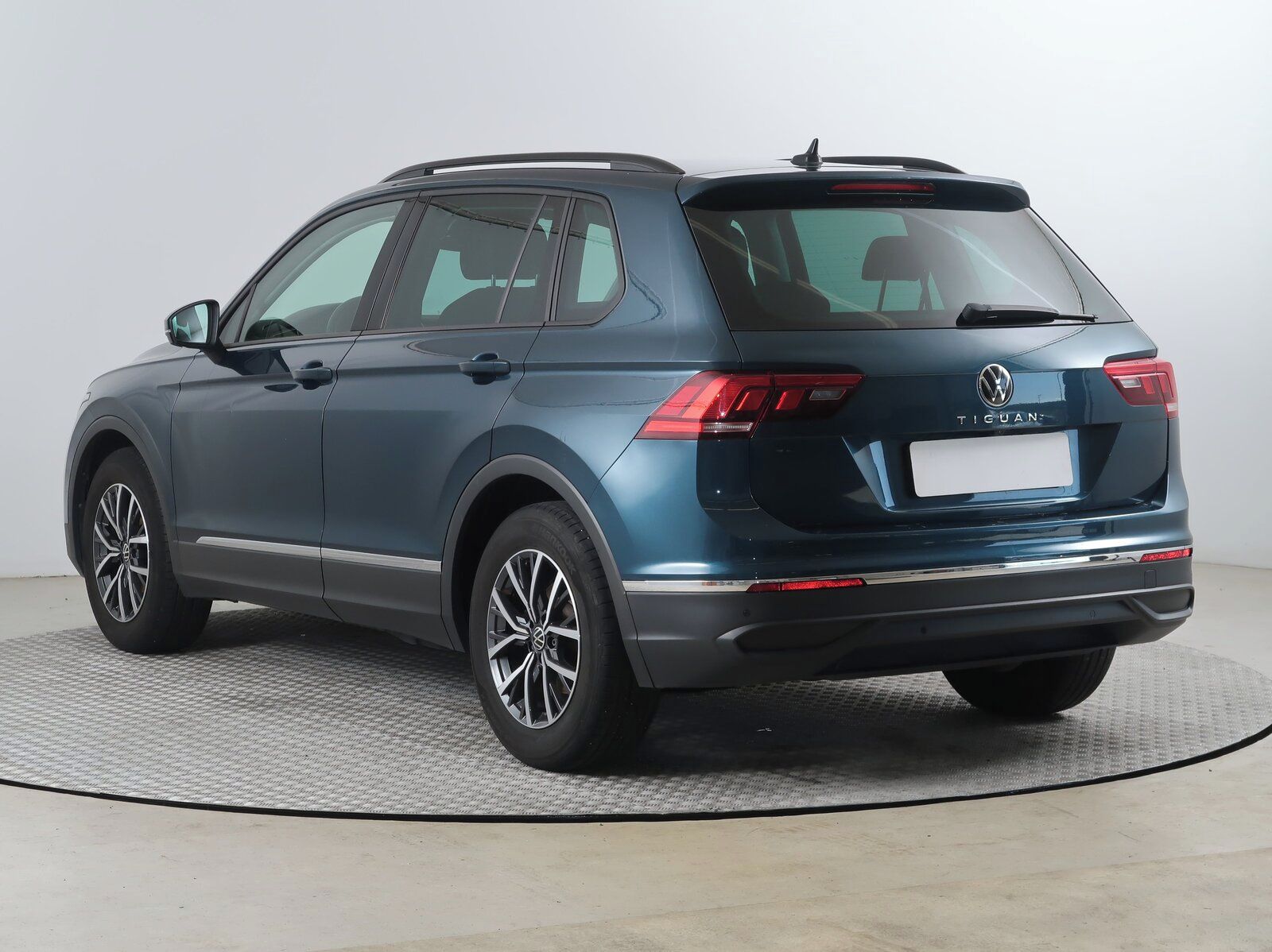 Volkswagen Tiguan, 1.5 TSI - fotka 4