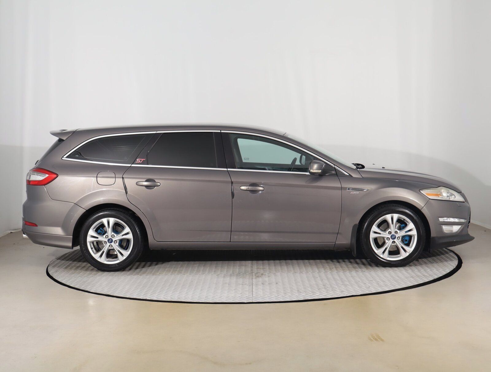 Ford Mondeo, 2.2 TDCi, Automat, Serv.kniha - fotka 6