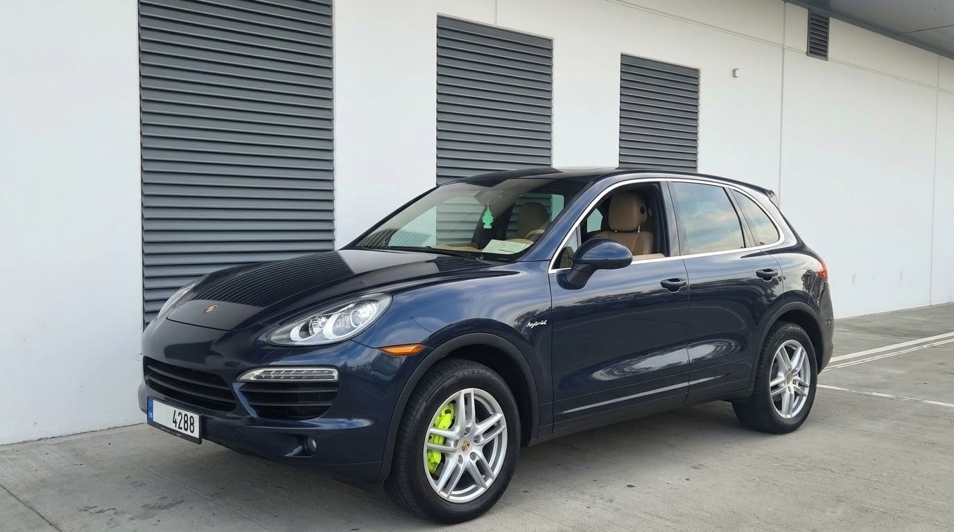 Porsche Cayenne, Porsche  hybrid   3.0i - fotka 3