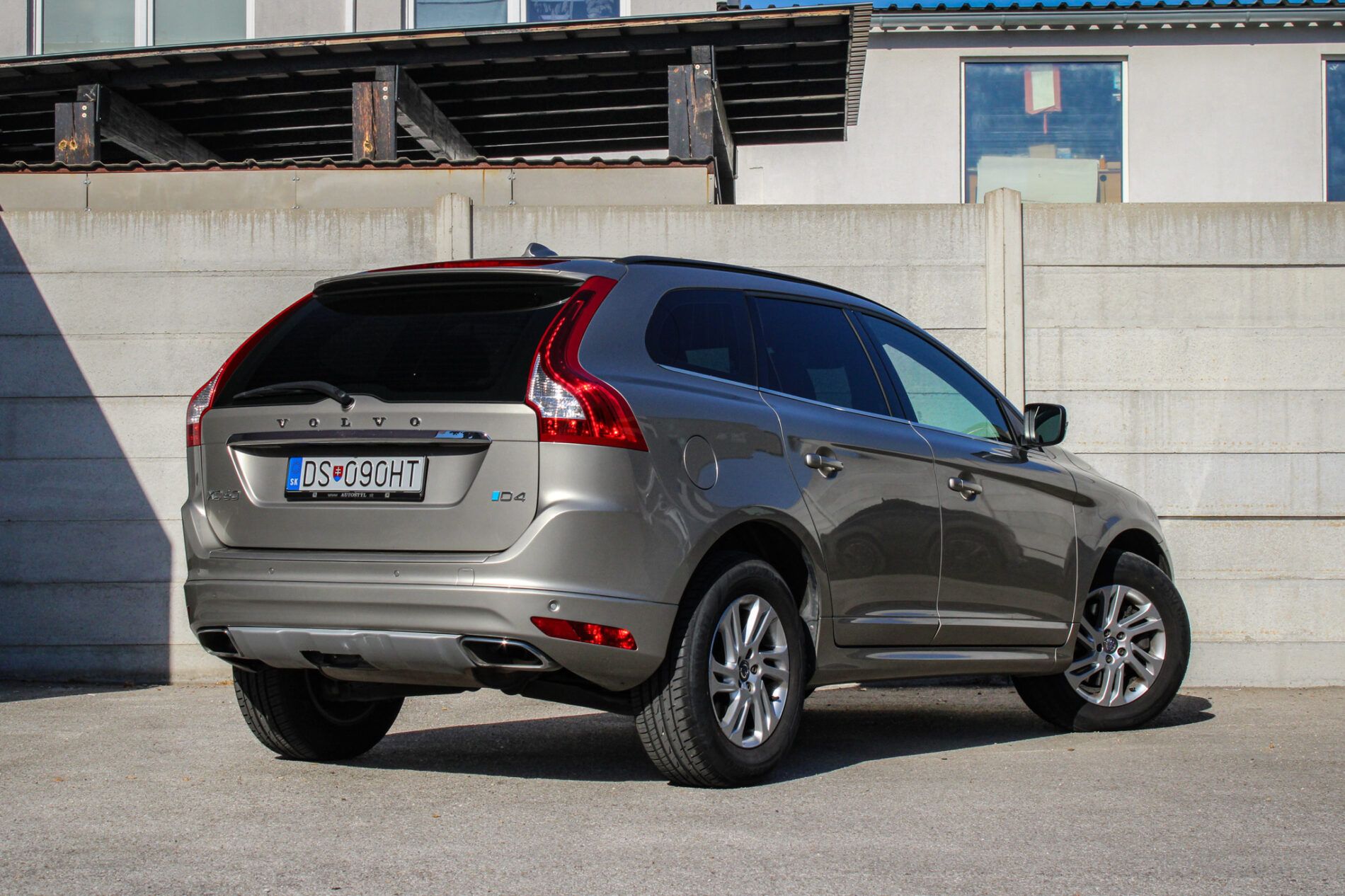 Volvo XC60 - fotka 5