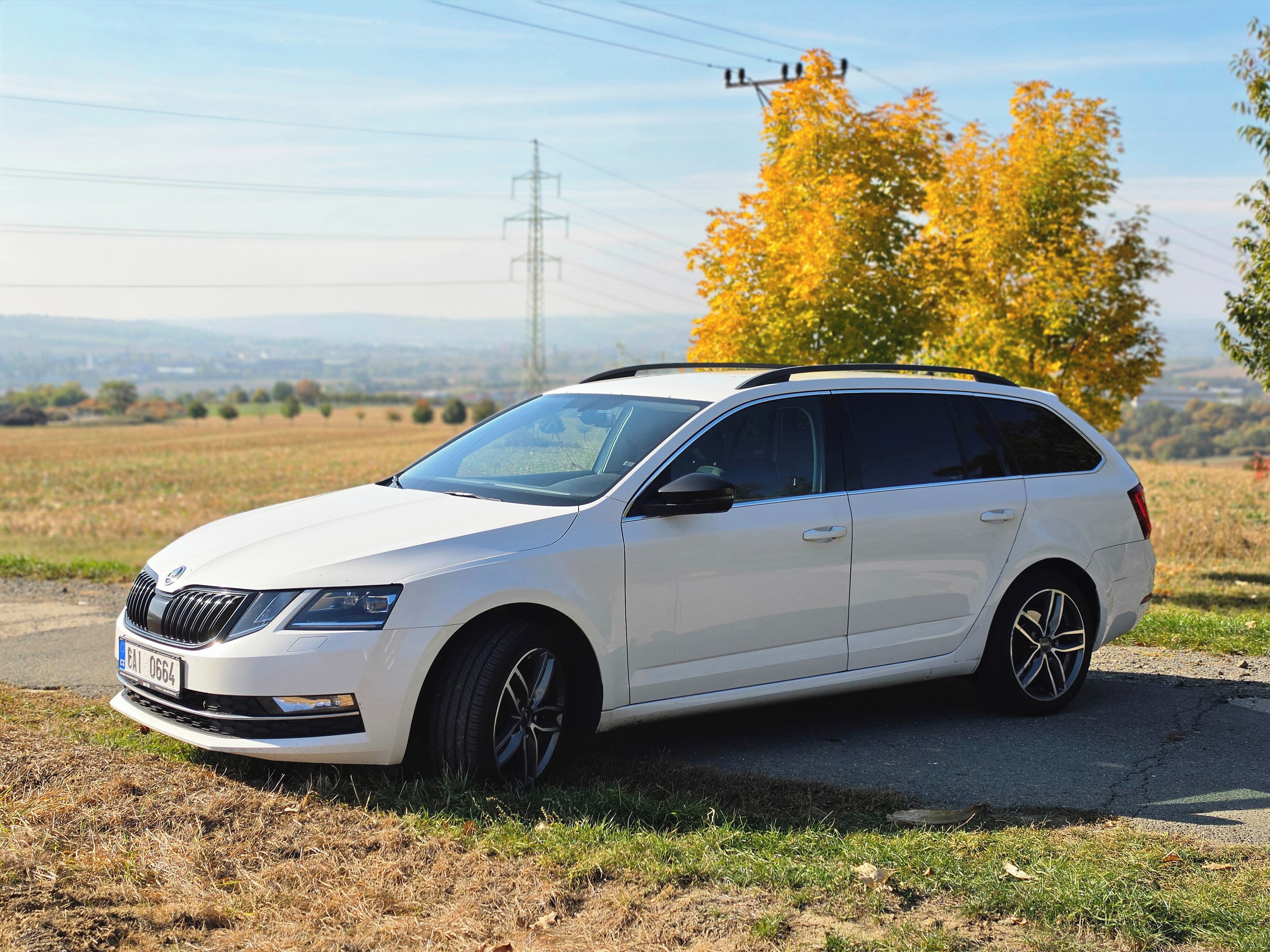 Škoda Octavia - fotka 2