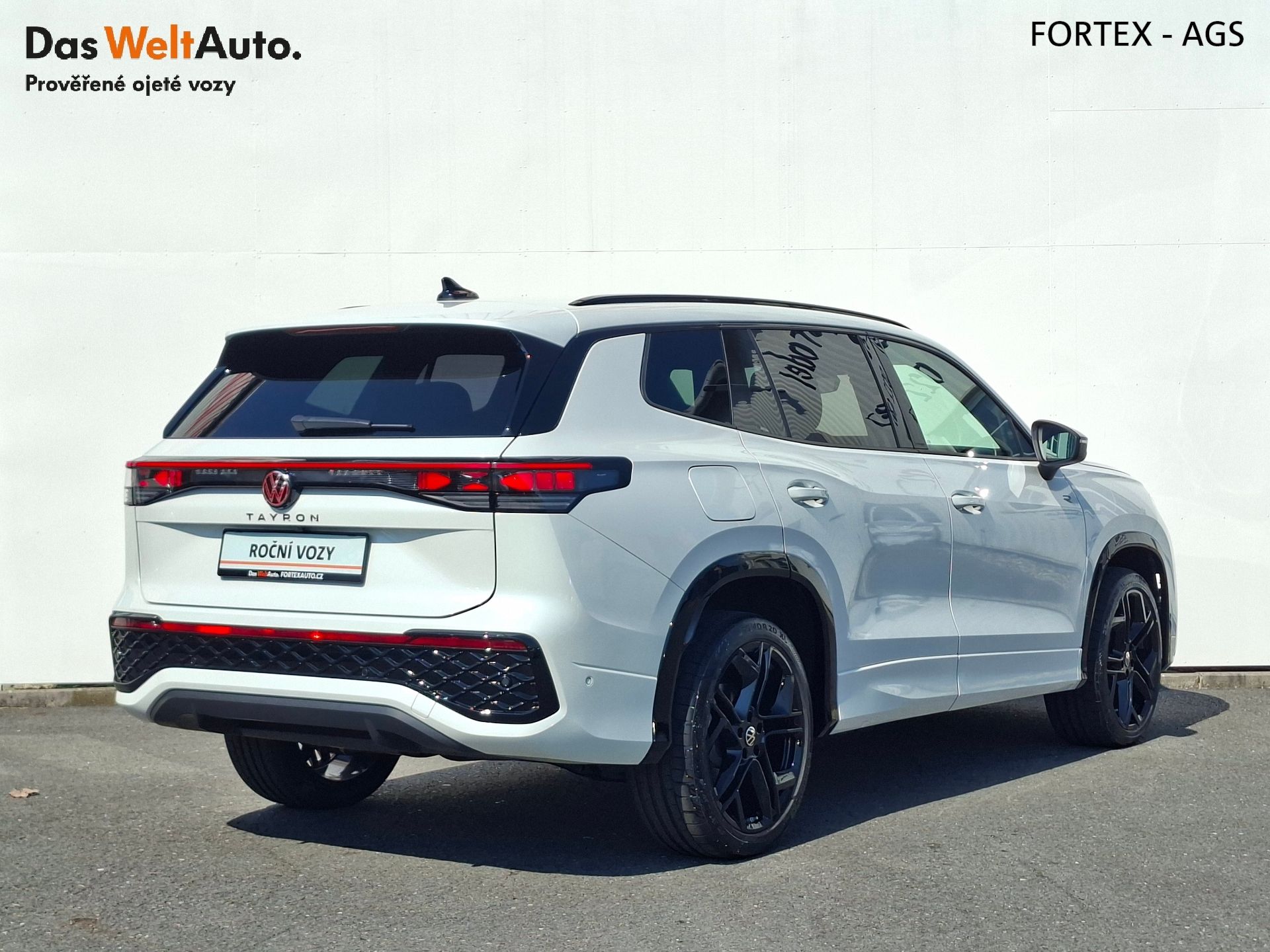 Volkswagen Tayron, R-LINE,2.0 TDI,142kW,4x4,Záruk - fotka 2