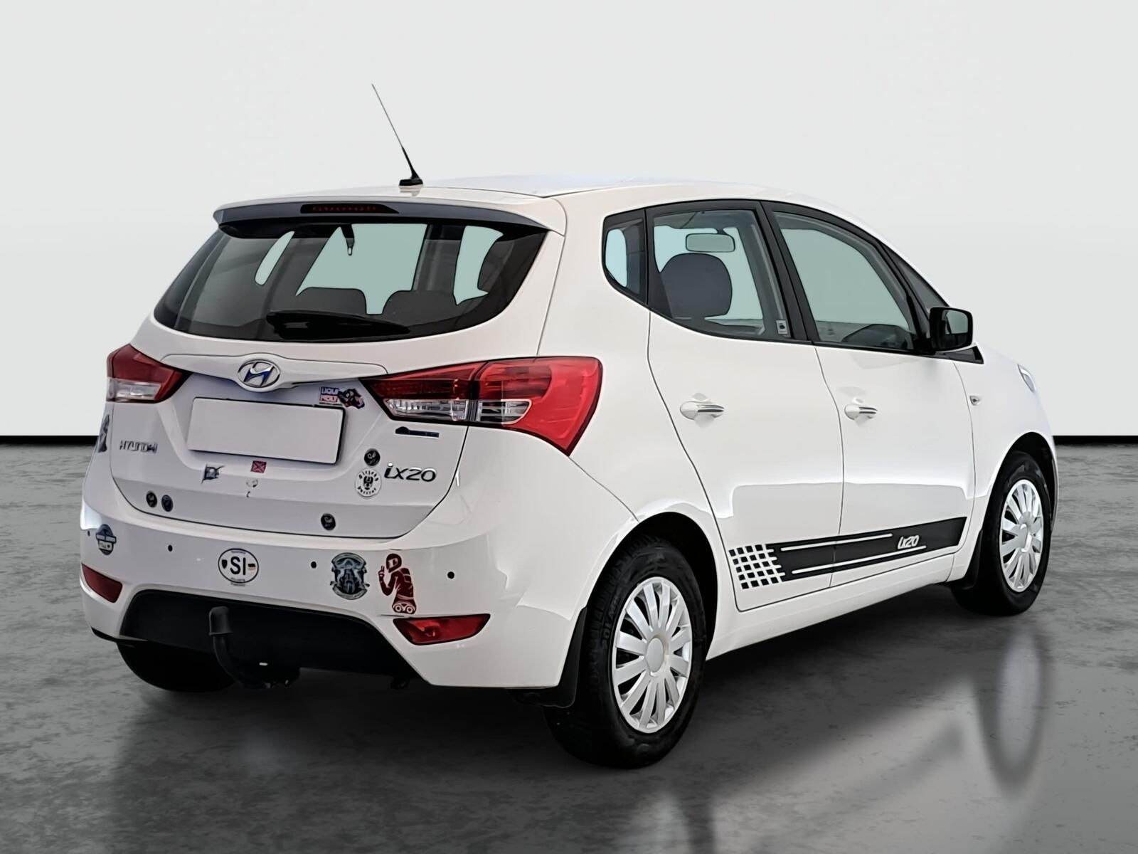 Hyundai ix20, 1.6 CVVT, Automat - fotka 5