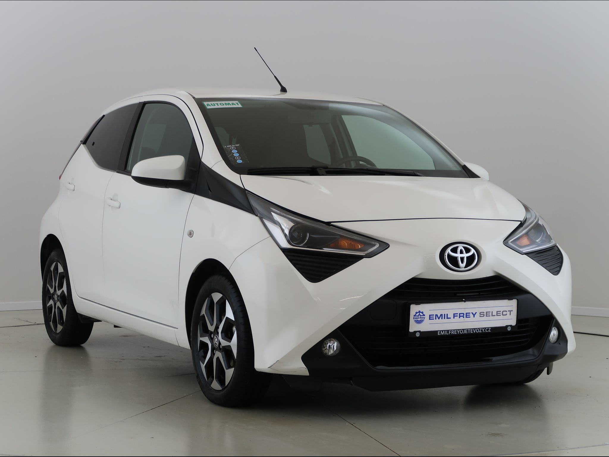 Toyota Aygo, 1.0i,53KW,Automat,CZ,1Maj - fotka 3