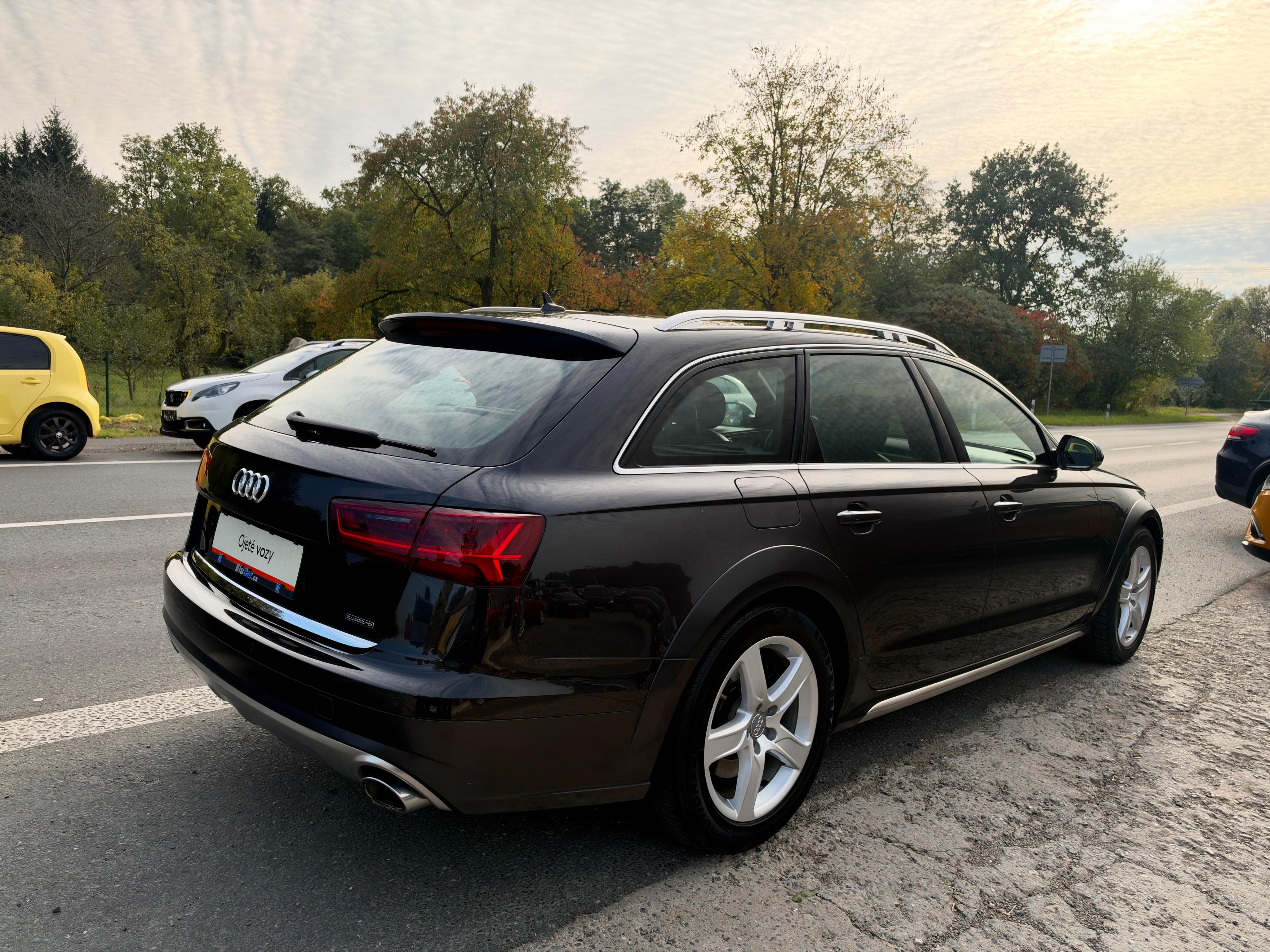 Audi A6 allroad, 3.0TDi 200kW 4x4 Ventilace ACC - fotka 4