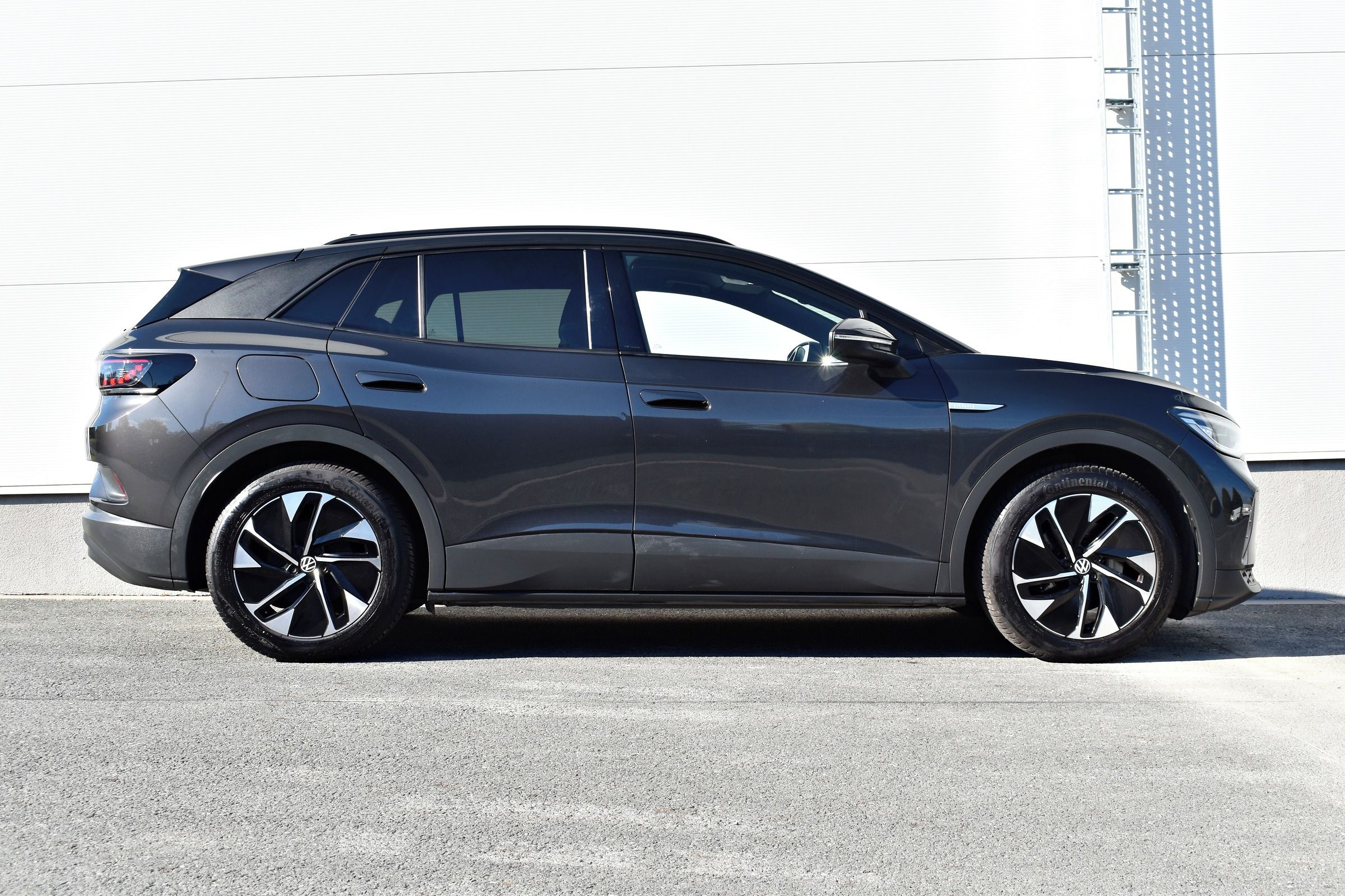 Volkswagen ID.4, Pure 52kWh Matrix ACC Kamera - fotka 4