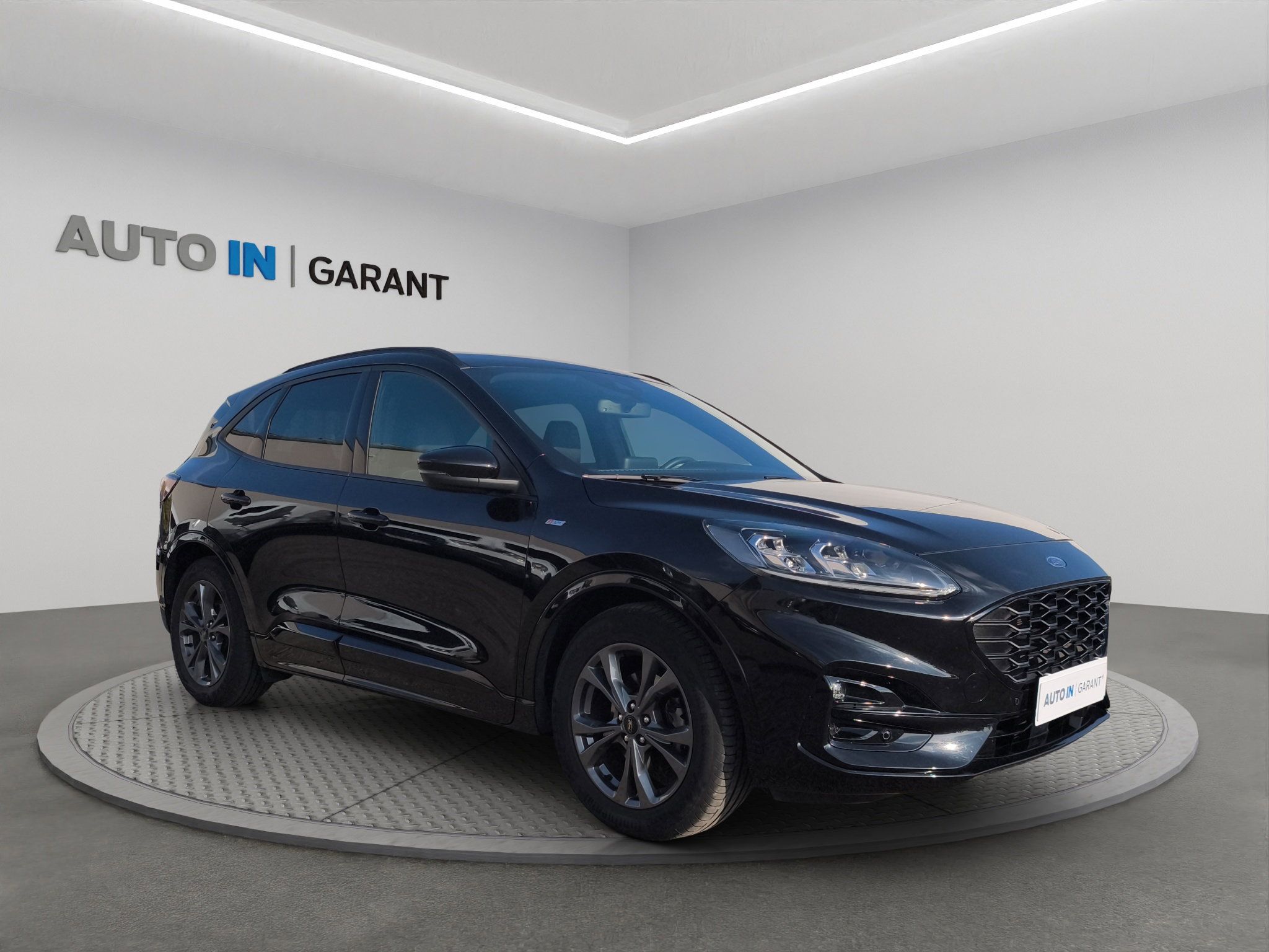 Ford Kuga, ST-Line 2.5 HEV 140kW, ČR, 1. - fotka 3