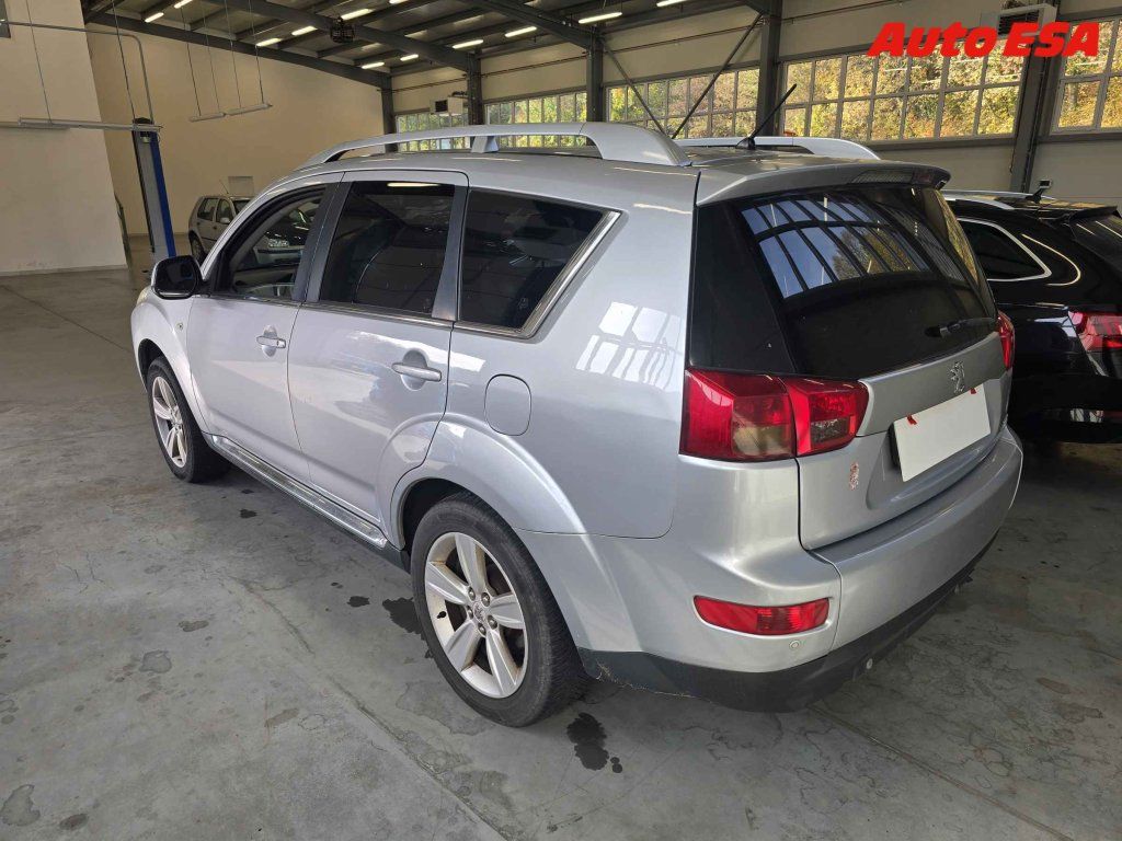 Peugeot 4007, 2.2hdi - fotka 2
